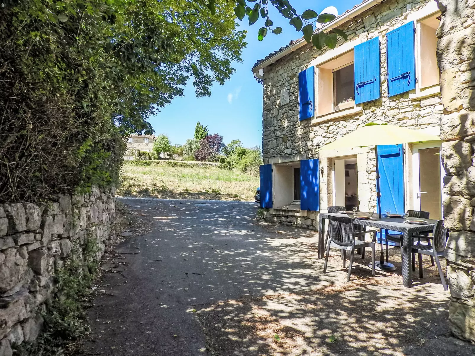 Maison de Village Serena-Draußen