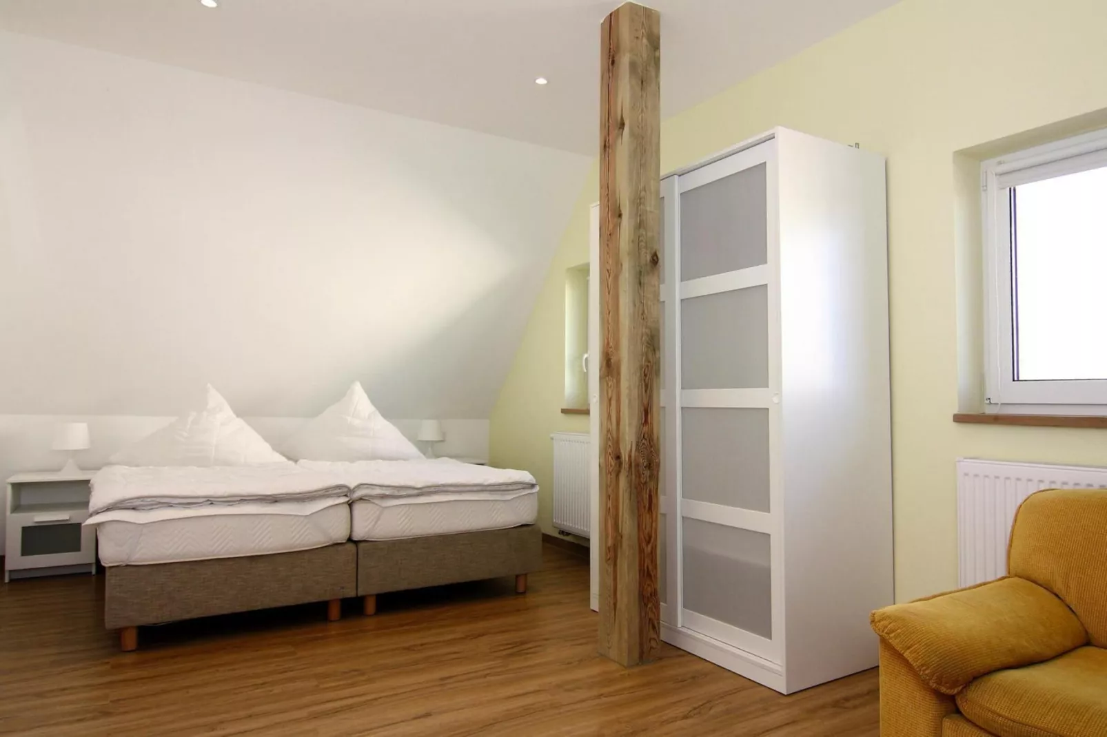 Appartement 4 rechts außen-Bedroom