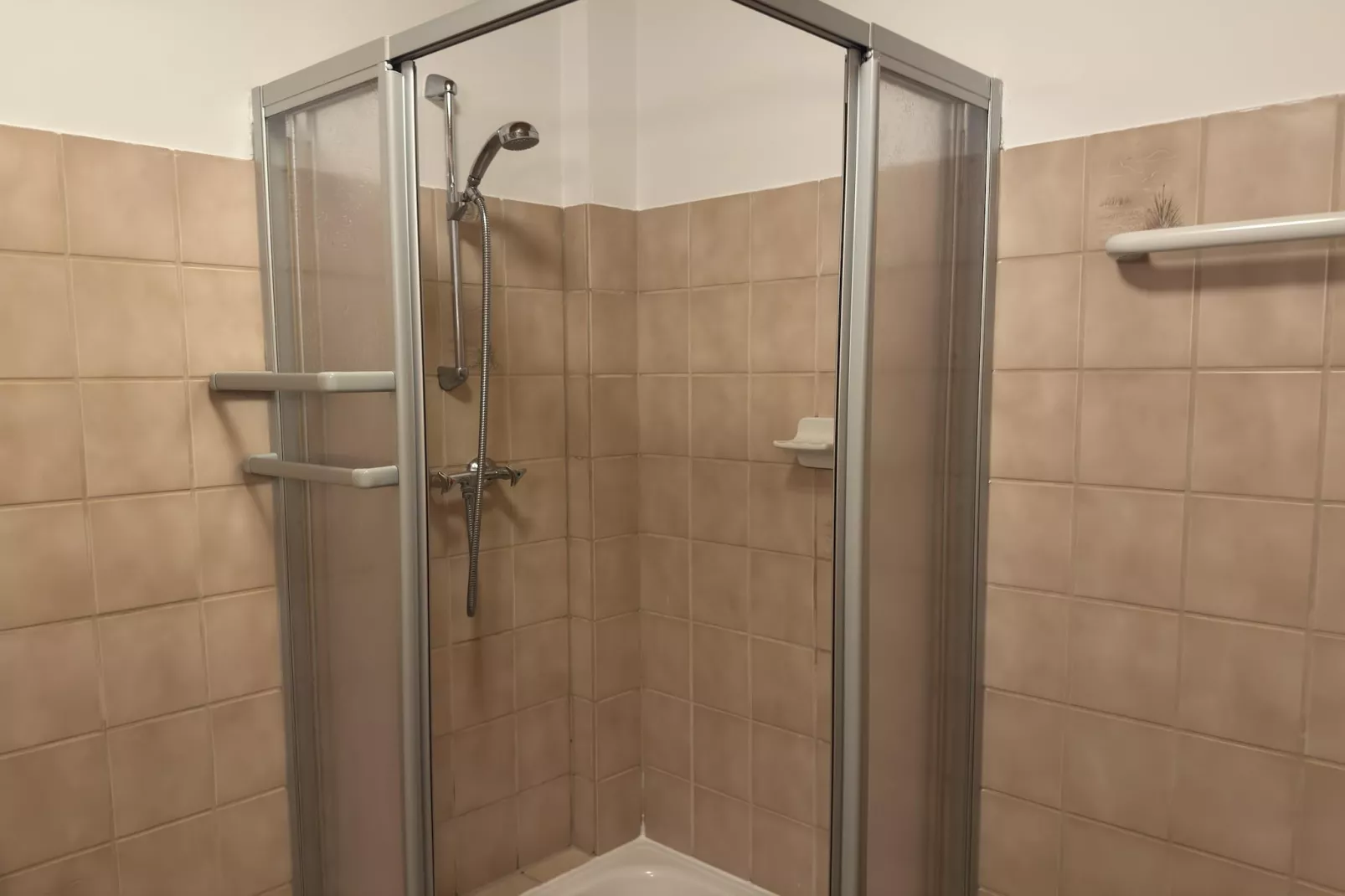 Fewo Tessin 2 Pers-Bathroom