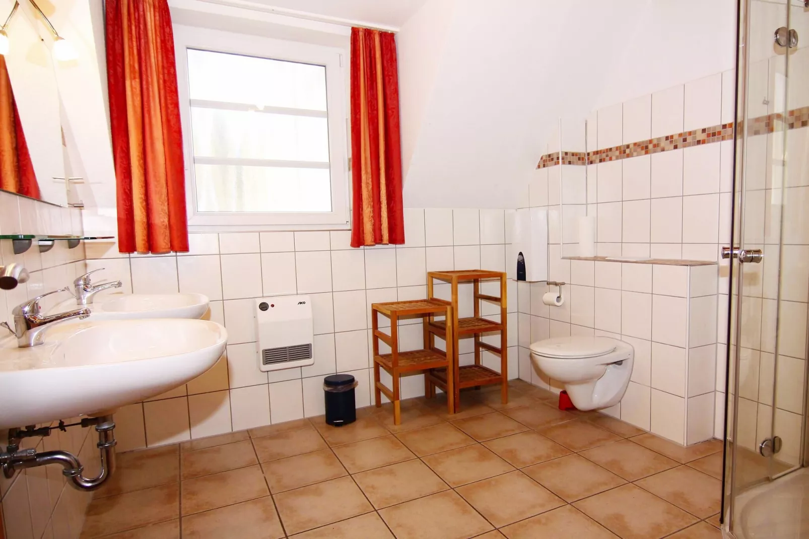 Dünenwaldhaus Rechts-Bathroom