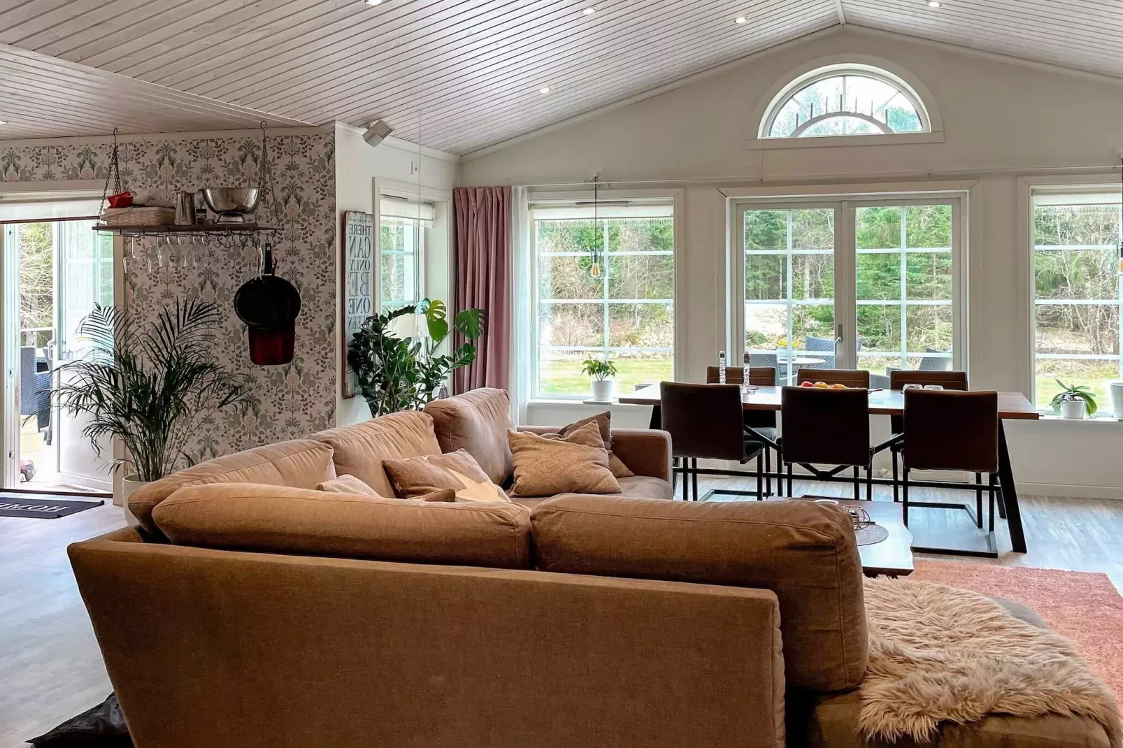 5 person holiday home in ULRICEHAMN-By Traum-Indoor