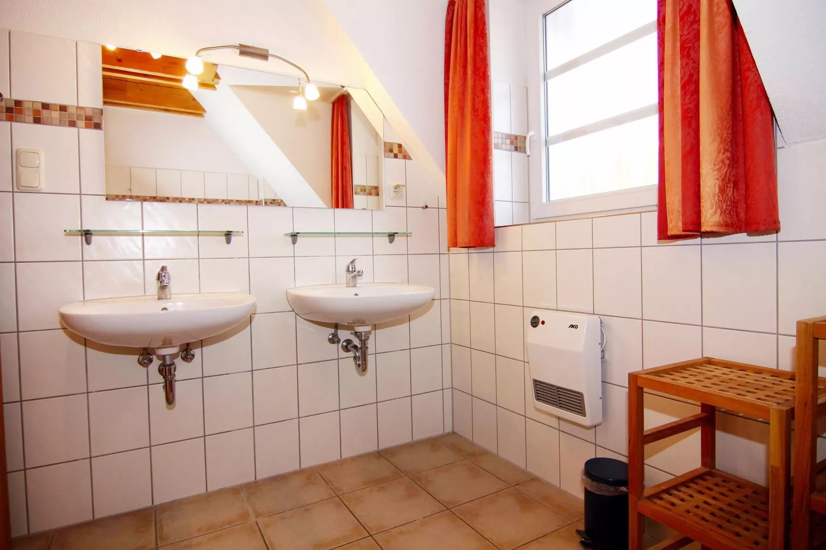 Dünenwaldhaus Rechts-Bathroom