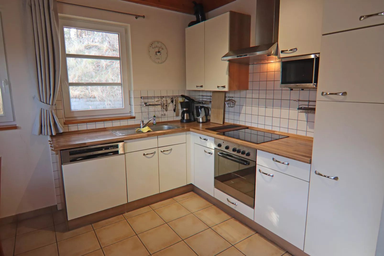 Dünenwaldhaus Rechts-Kitchen