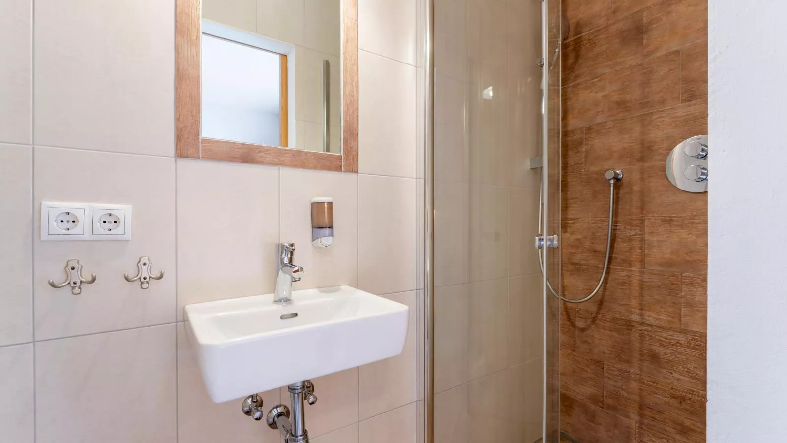 Chalet Vorderjausern-Bathroom