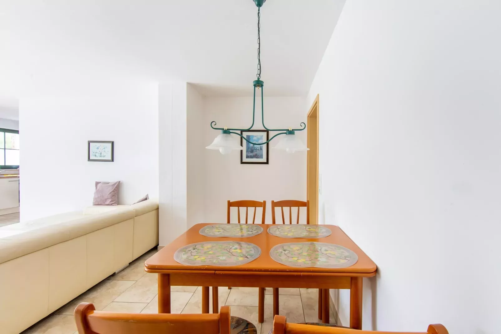 Blessberg-Esszimmer