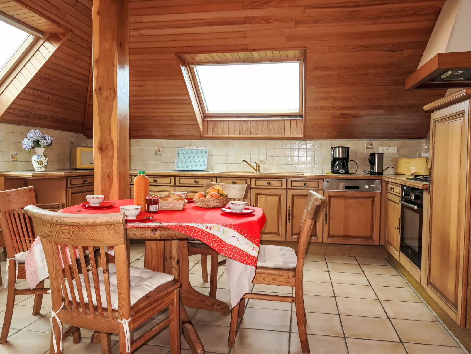 Milin-Avel-Inside