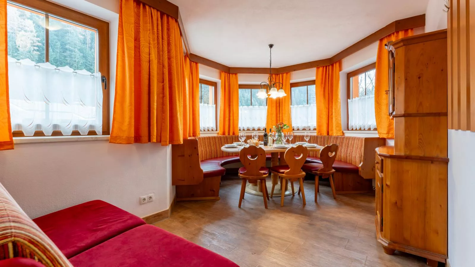 Chalet Vorderjausern-Dining room