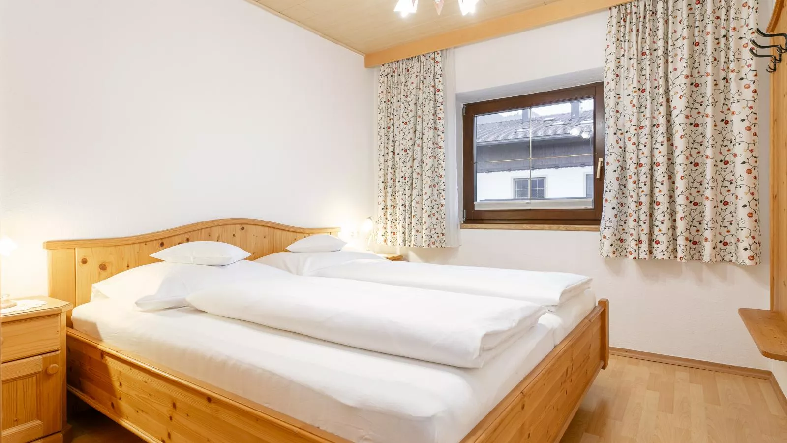 Schleicherhof III-Bedroom