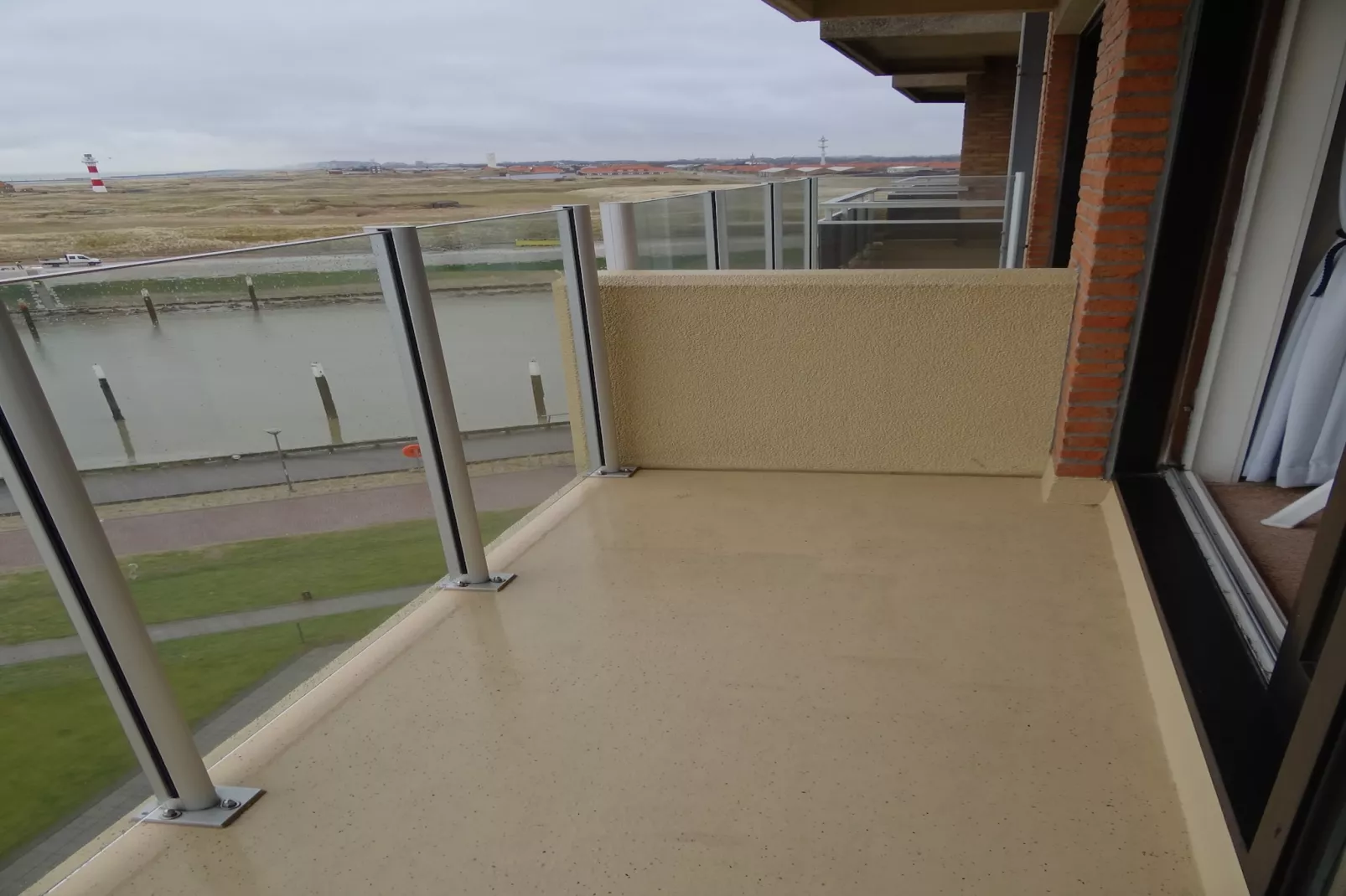 DEN OEVER IV 602-Terrace balcony