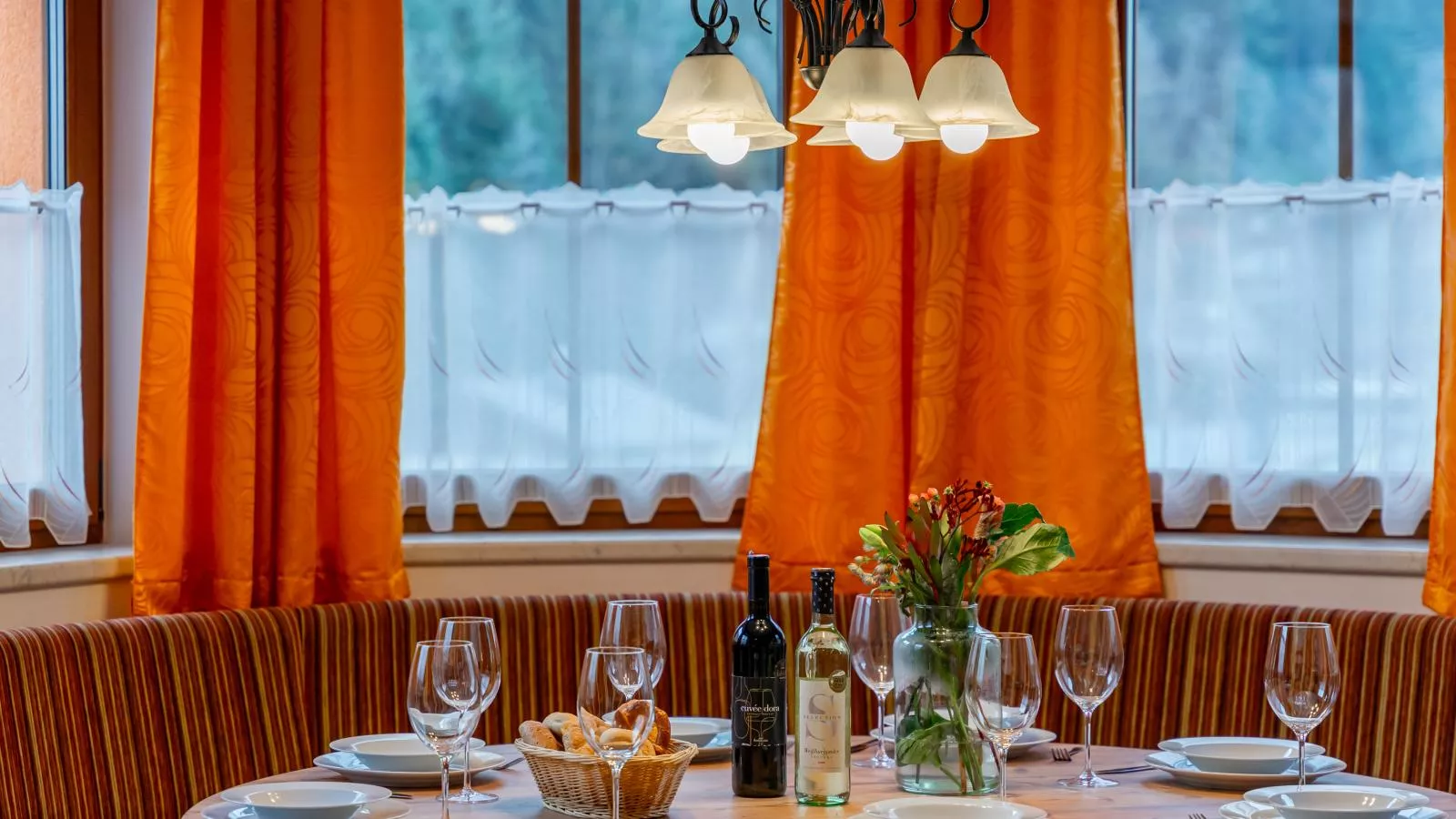 Löhnersbach-Dining room