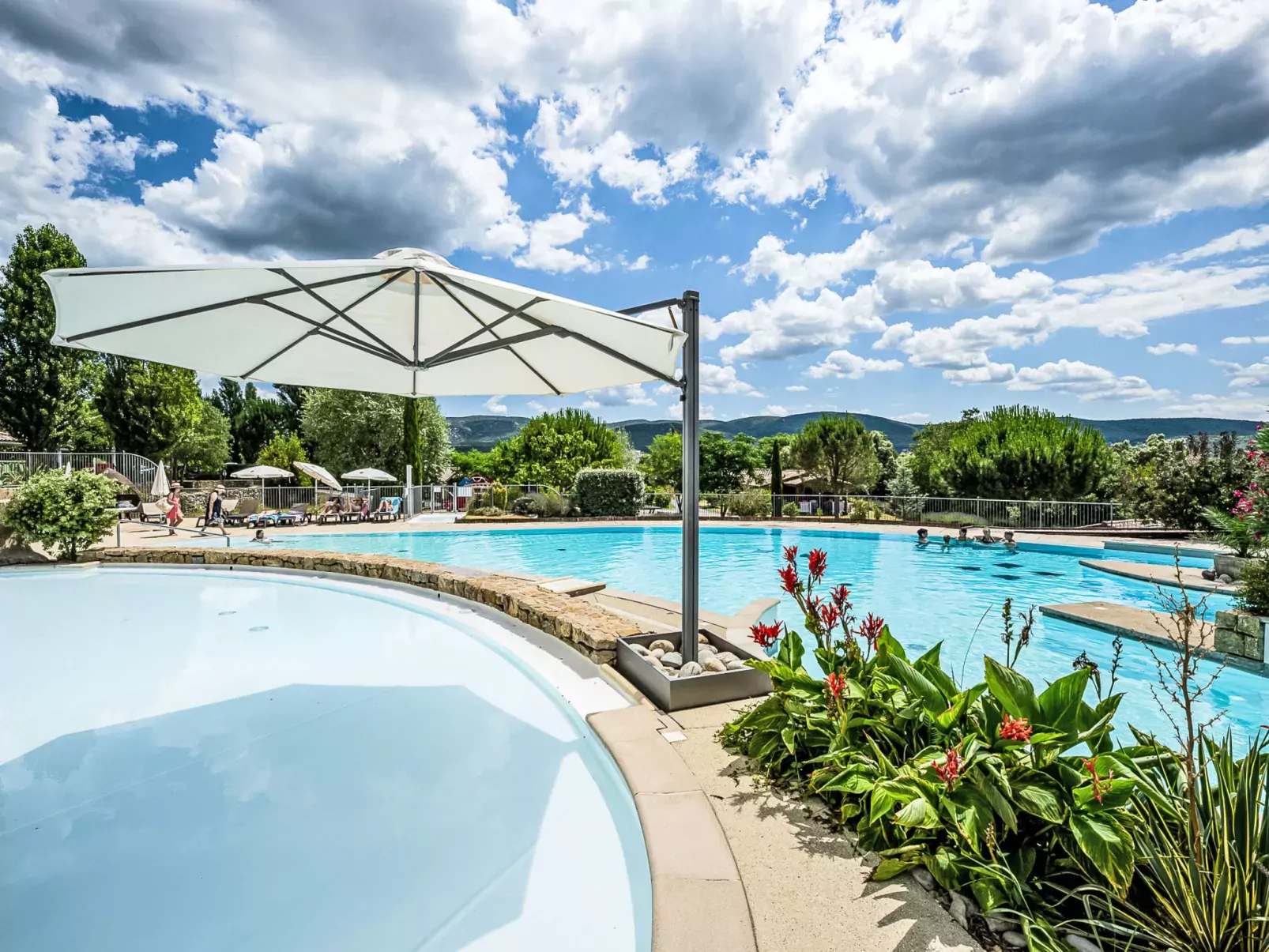 Domaine de Sévenier-Outside