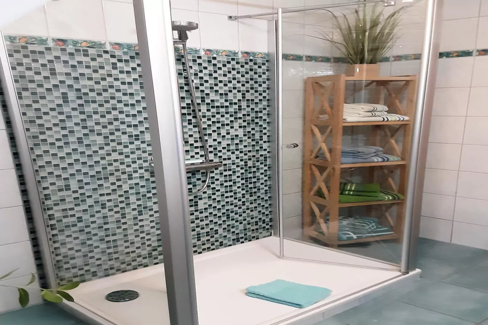 Im Eichengrund 6 Personen-Bathroom