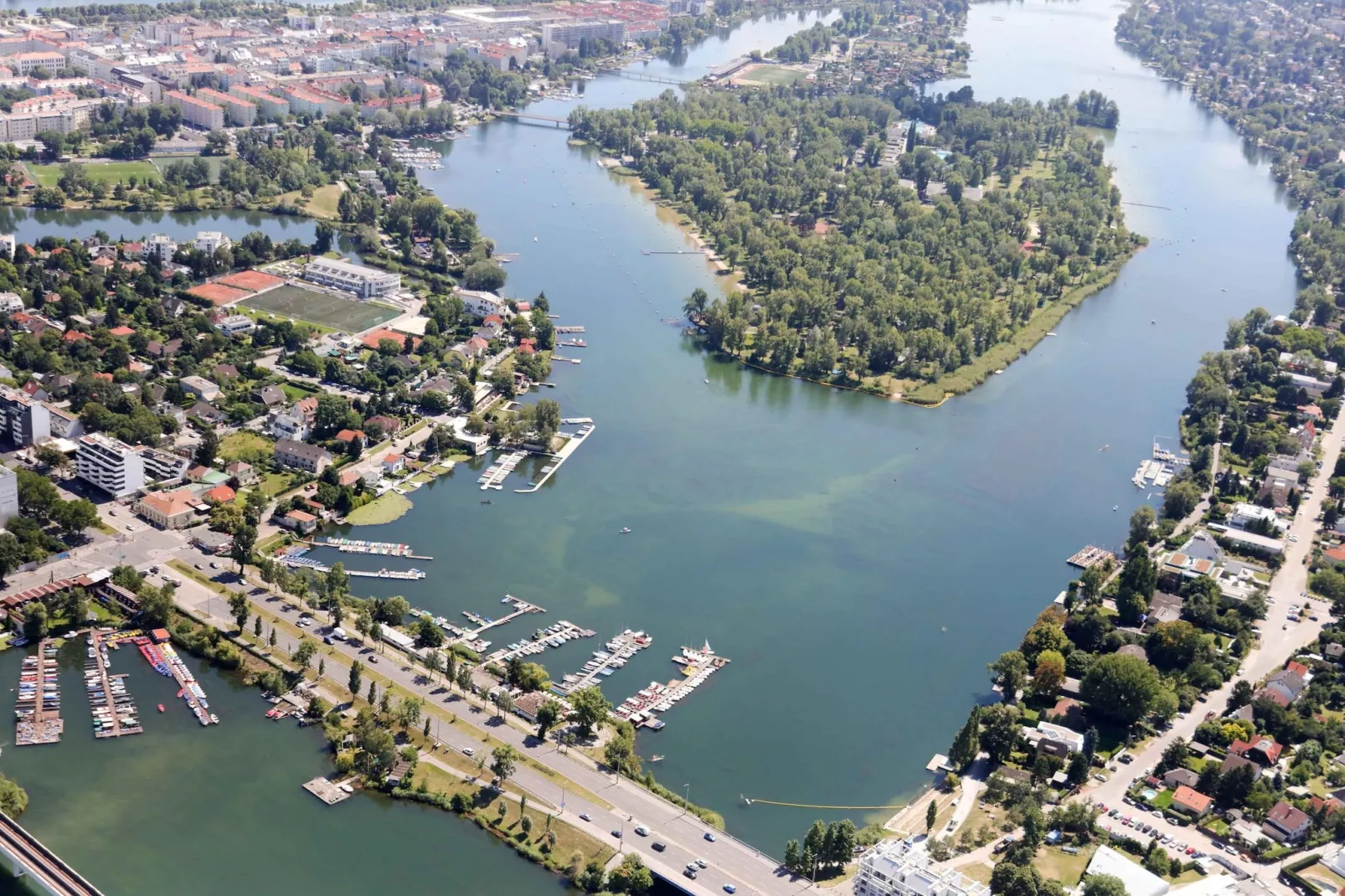 URBANAUTS Studios Fillgrader - 2 Personen-Aussicht