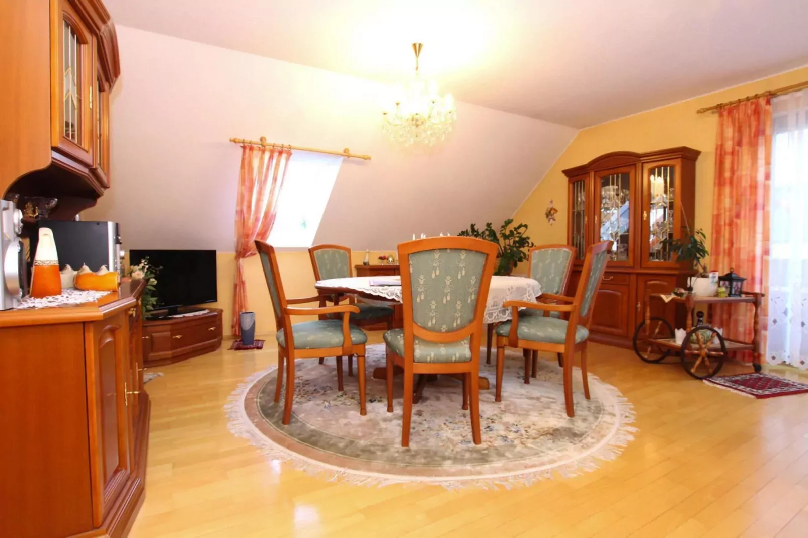 Fewo Göhrenz-Dining room