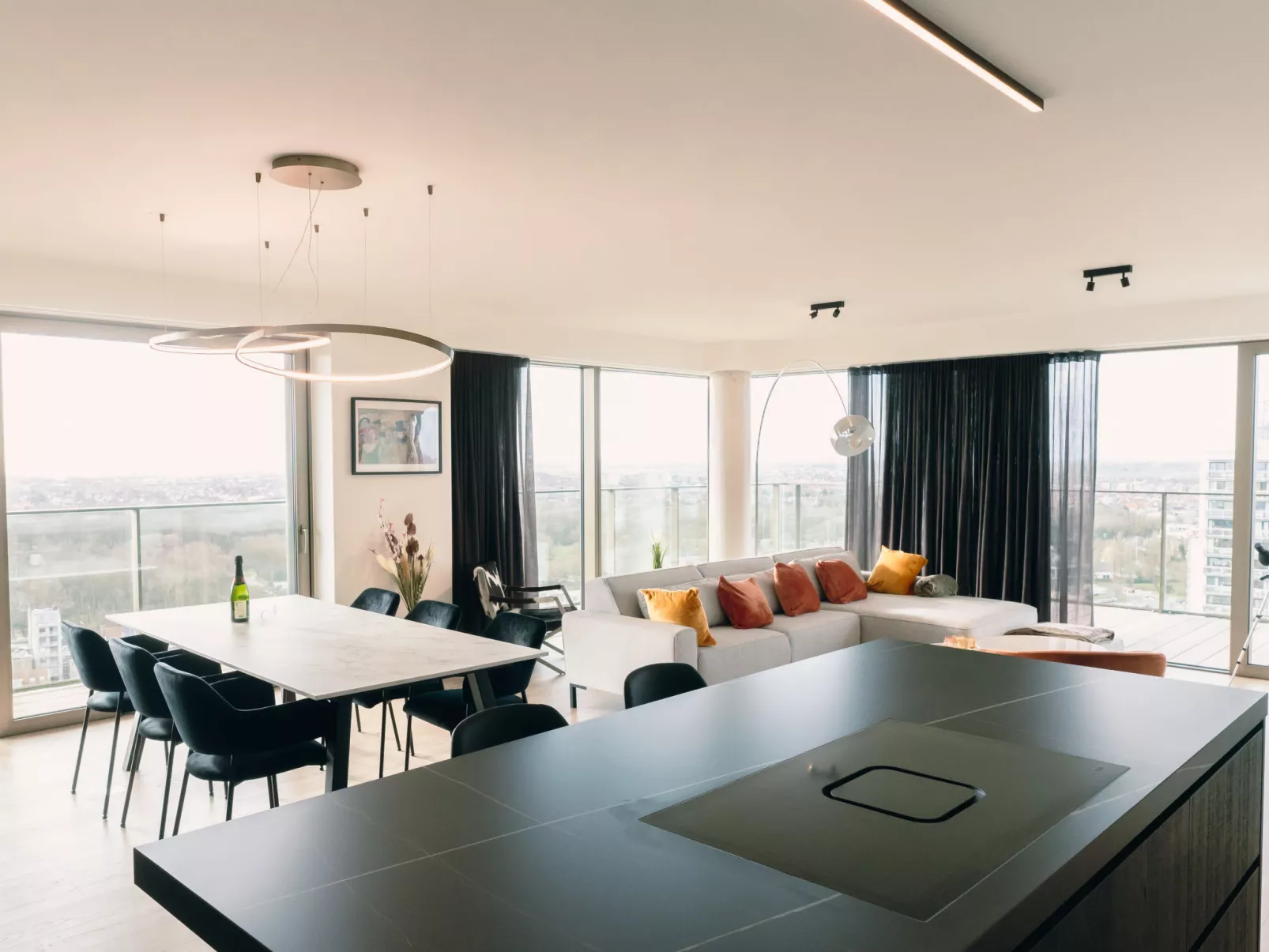 Sky Tower View-Inside