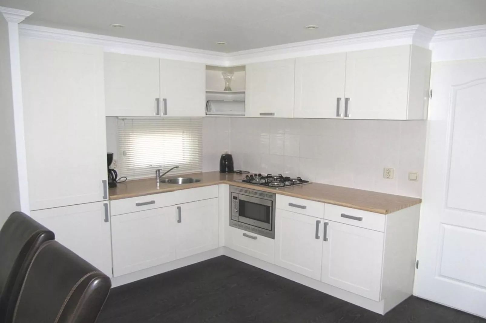 Resort De Achterhoek 23-Kitchen