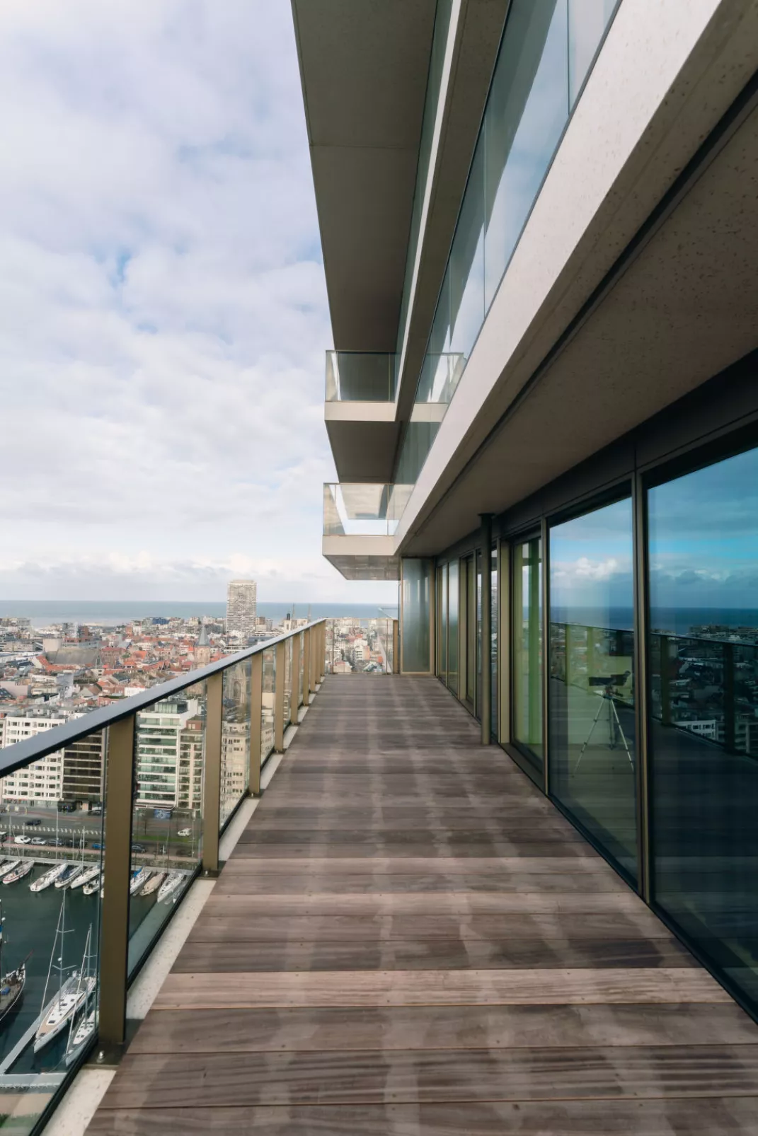 Sky Tower View-Outside