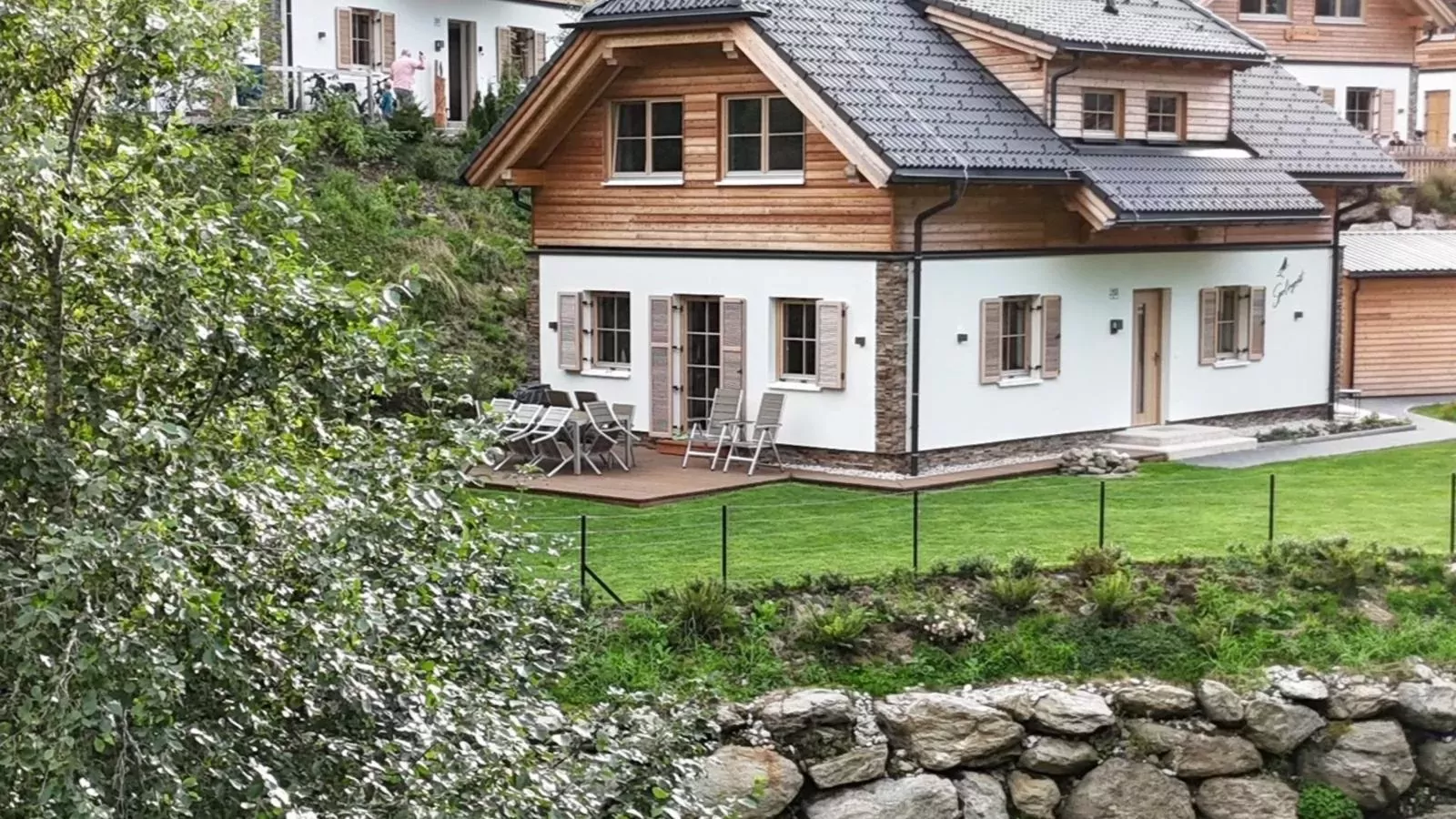 Sperlingnest-Exterior summer