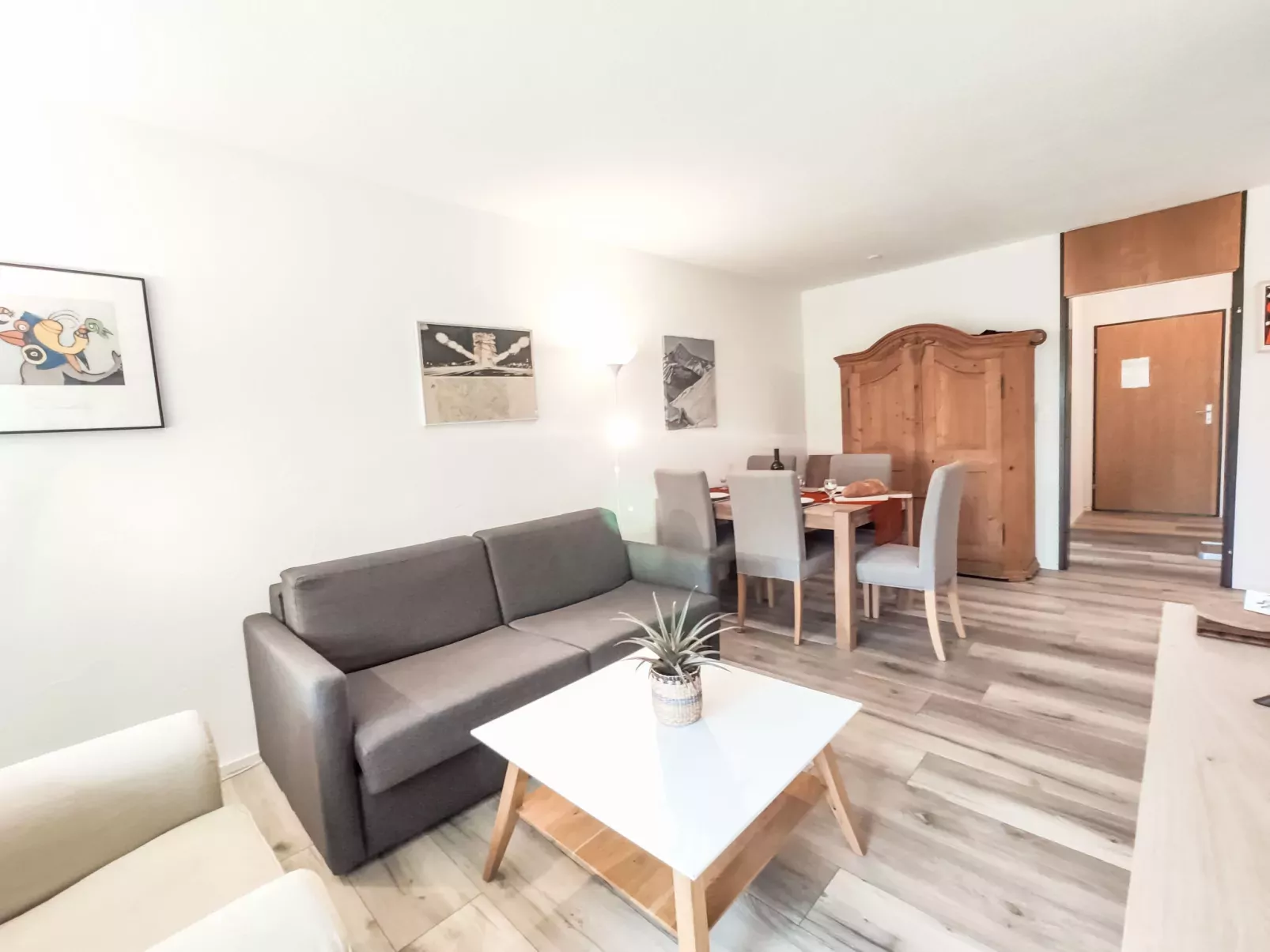 Allod Park Haus A E02 - Inside