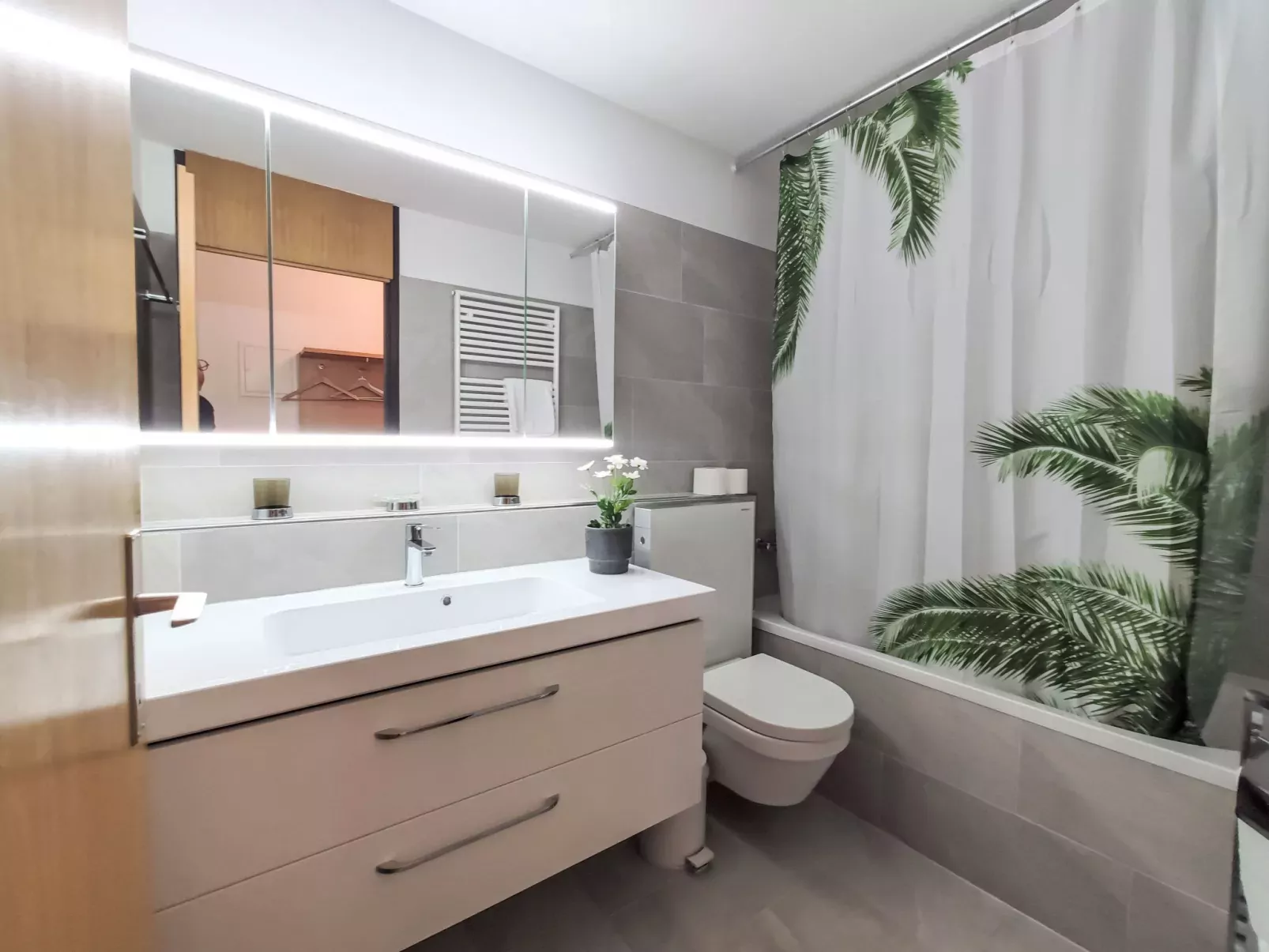 Allod Park Haus A E02 - Inside