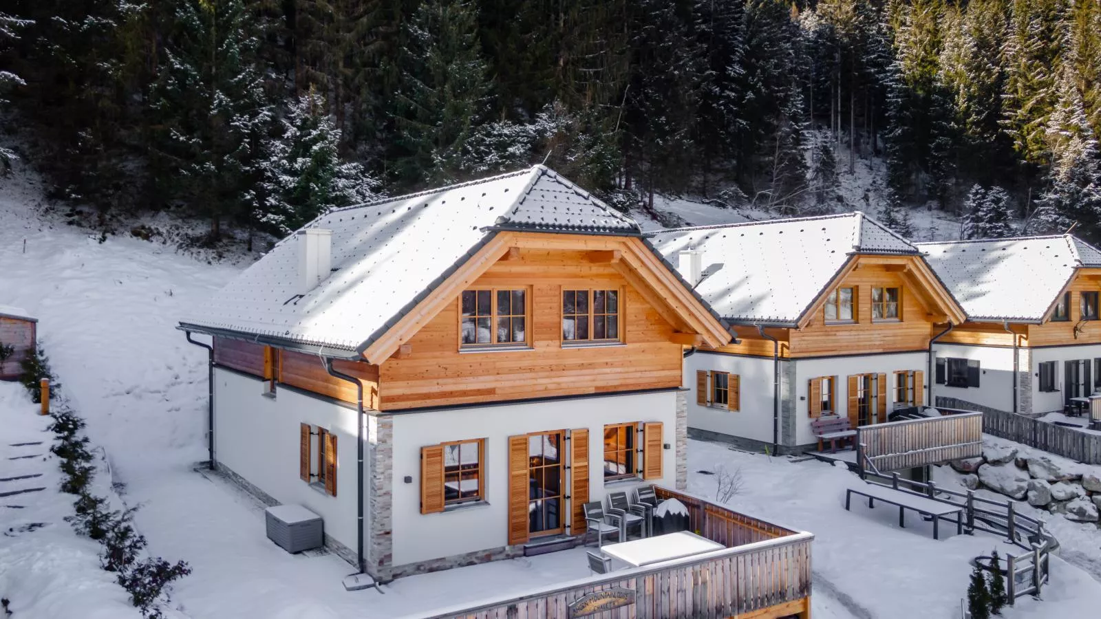 Ahorn Mountainlodge-Exterior winter