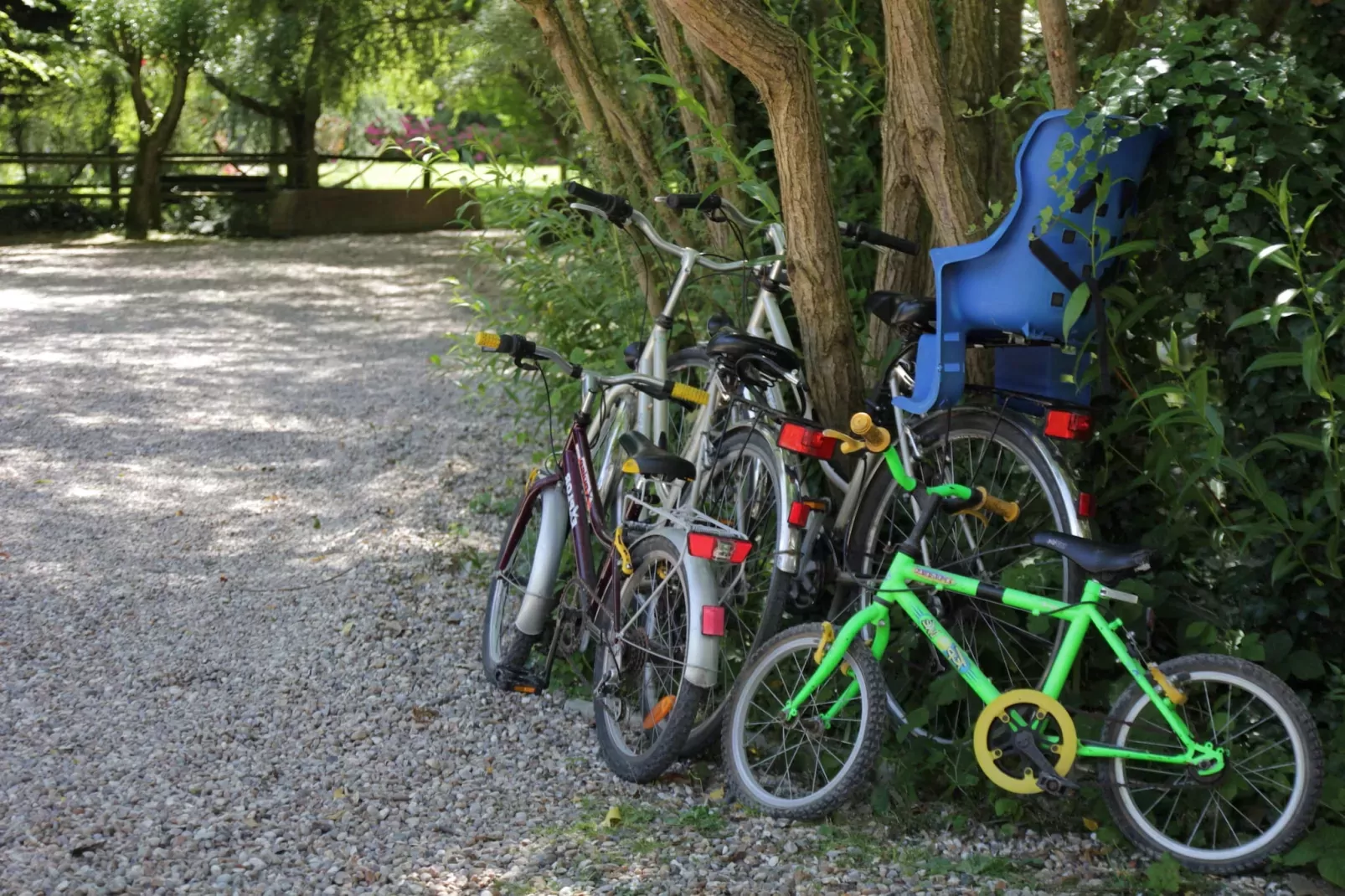 Gite 3-Parkeinrichtungen