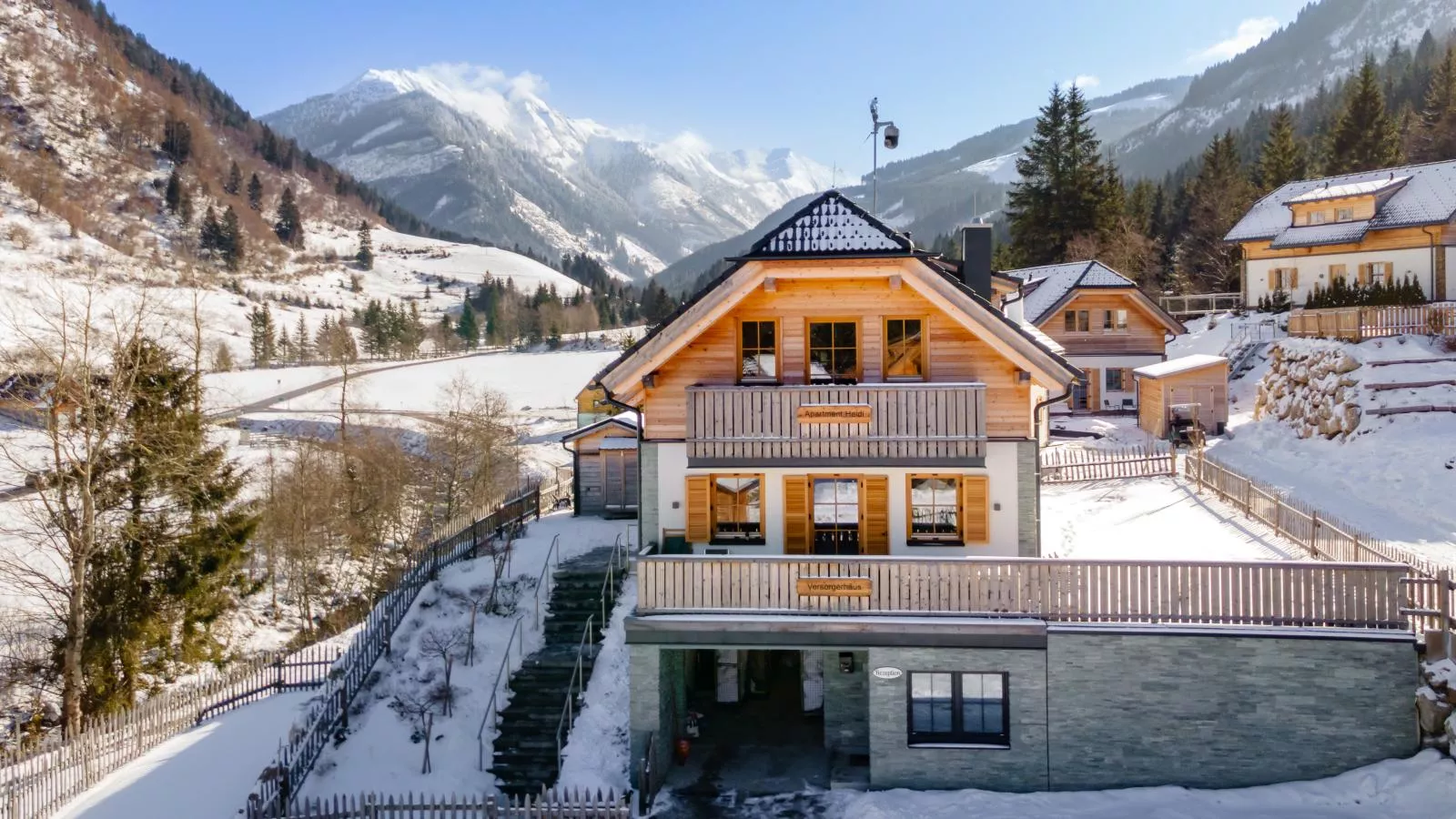 Apart Heidi-Exterior winter