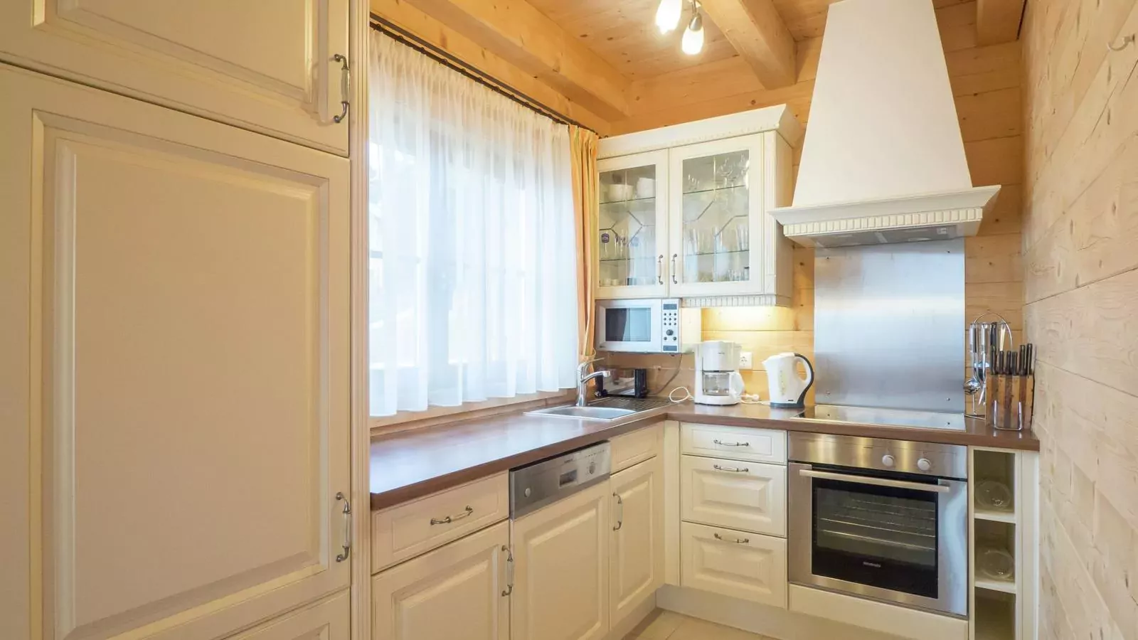 Chalet Bergoase-Kitchen