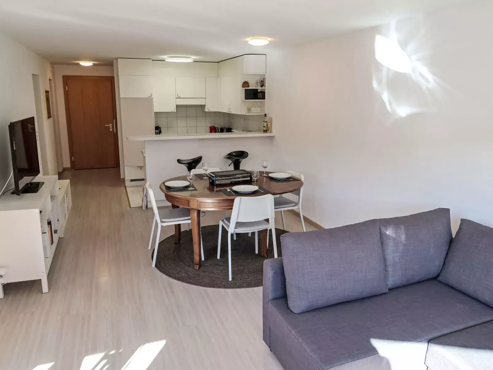 Apt D 031-Inside