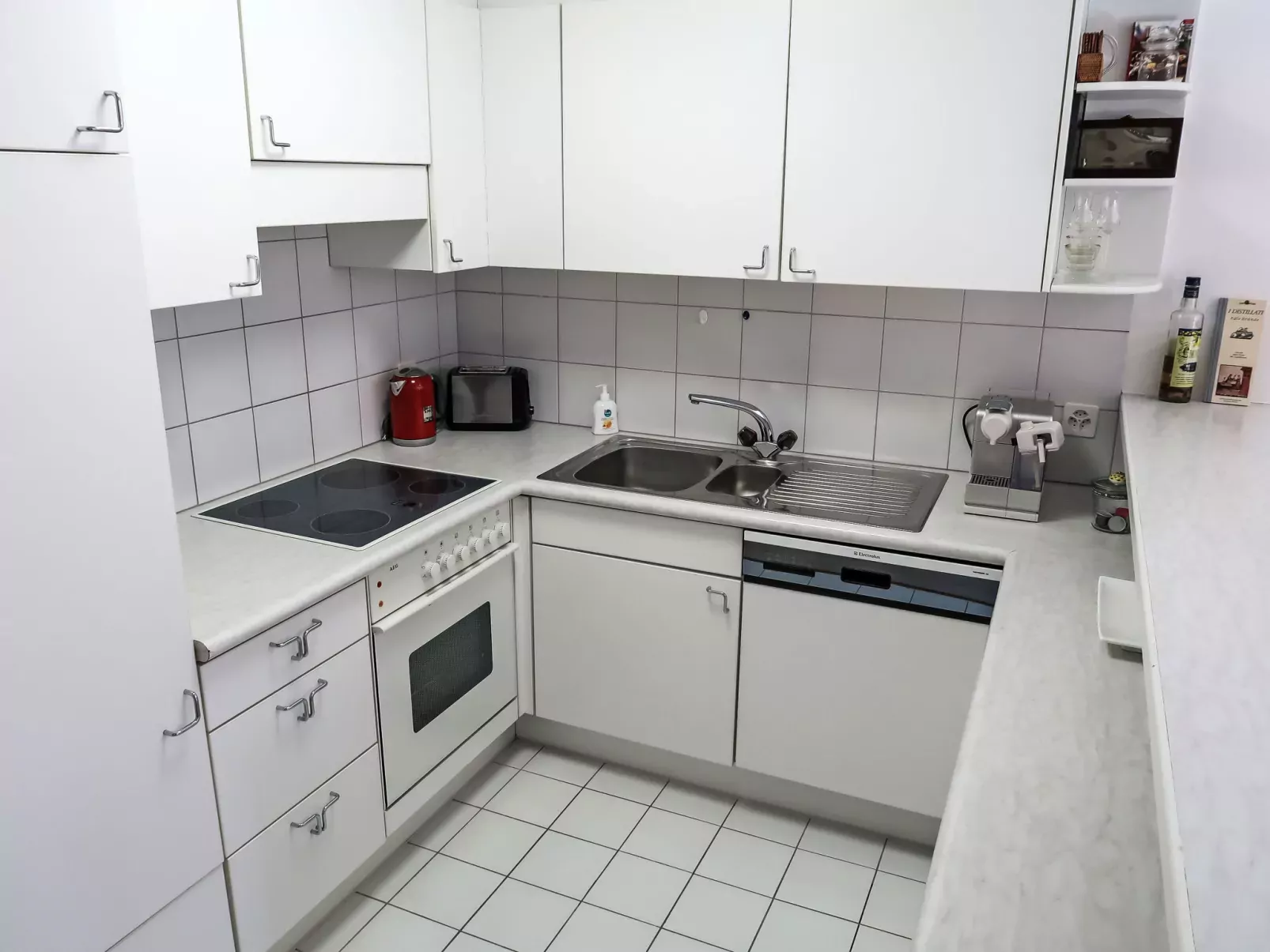 Apt D 031-Inside