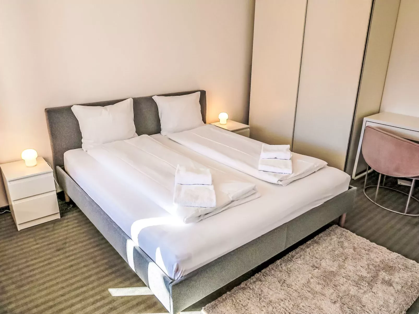 Apt D 031-Inside