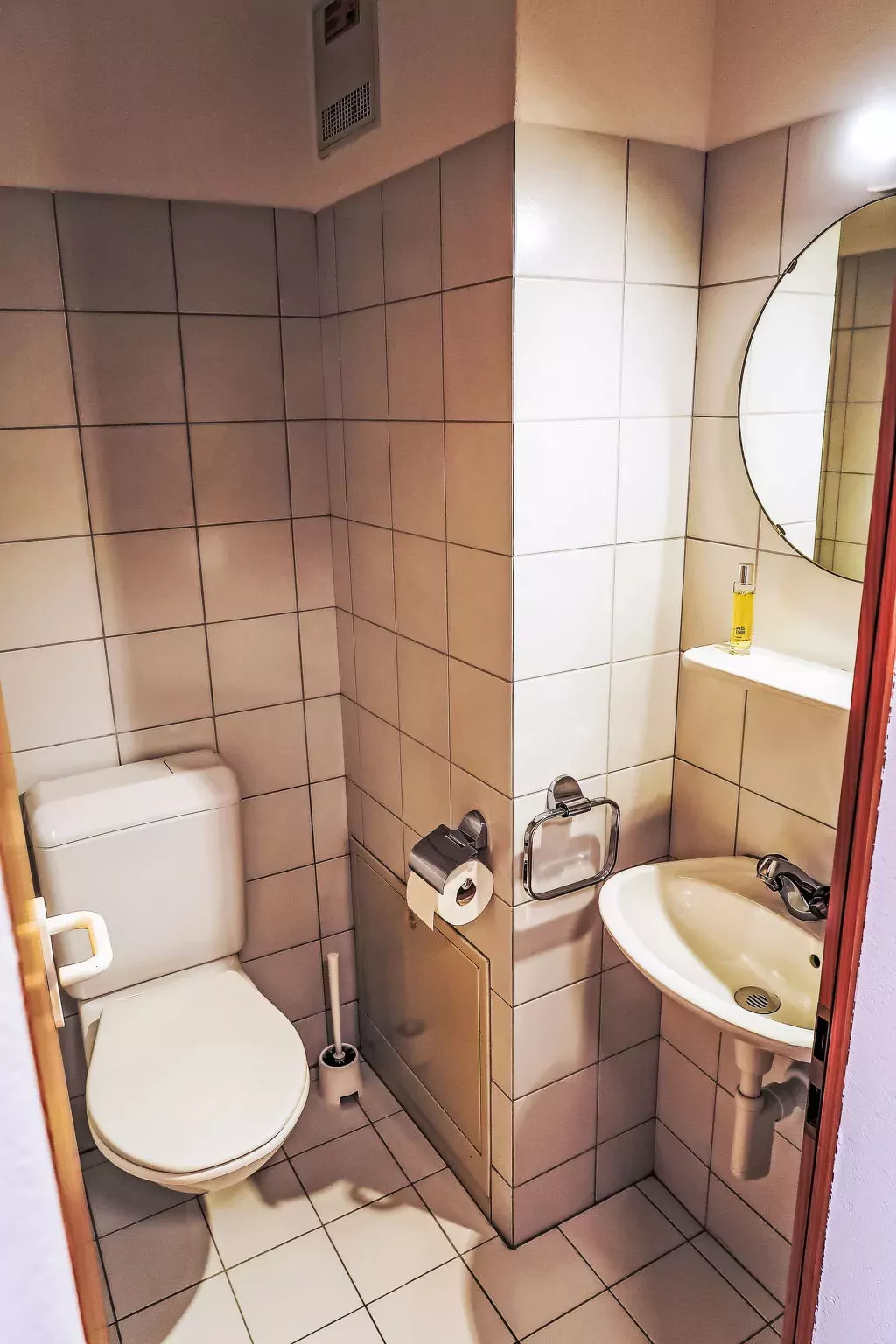 Apt D 031-Inside