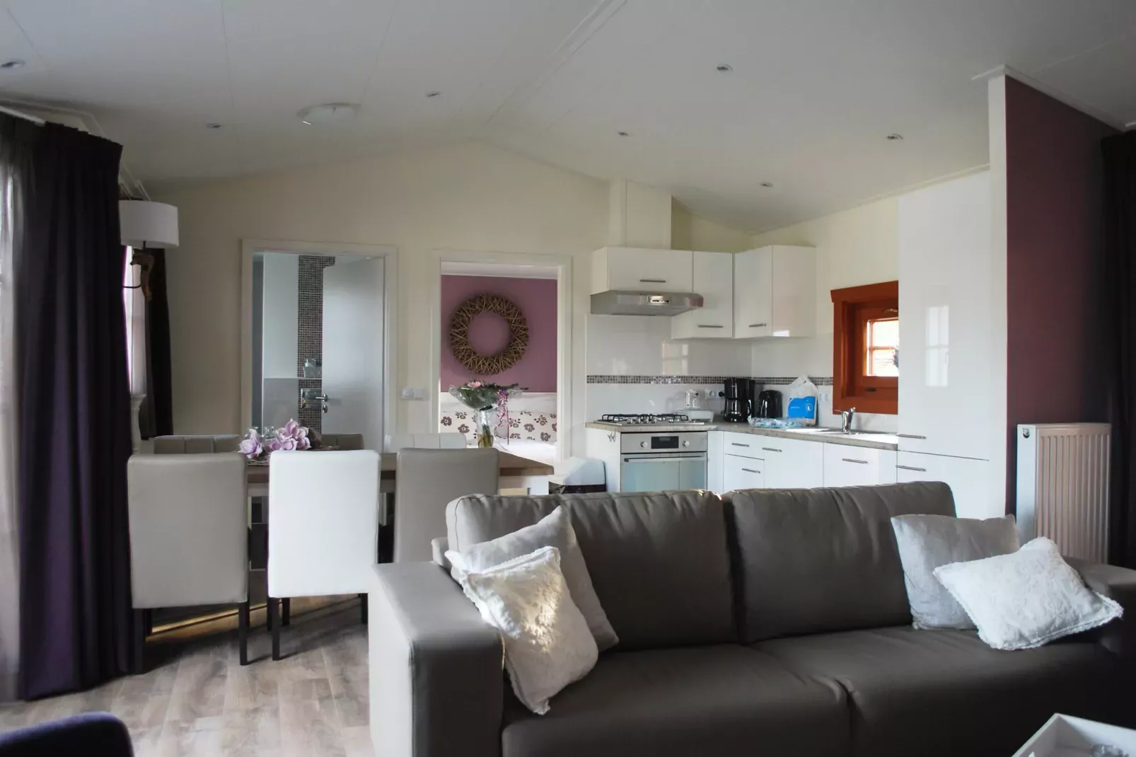 Resort De Achterhoek 1-Wohnzimmer