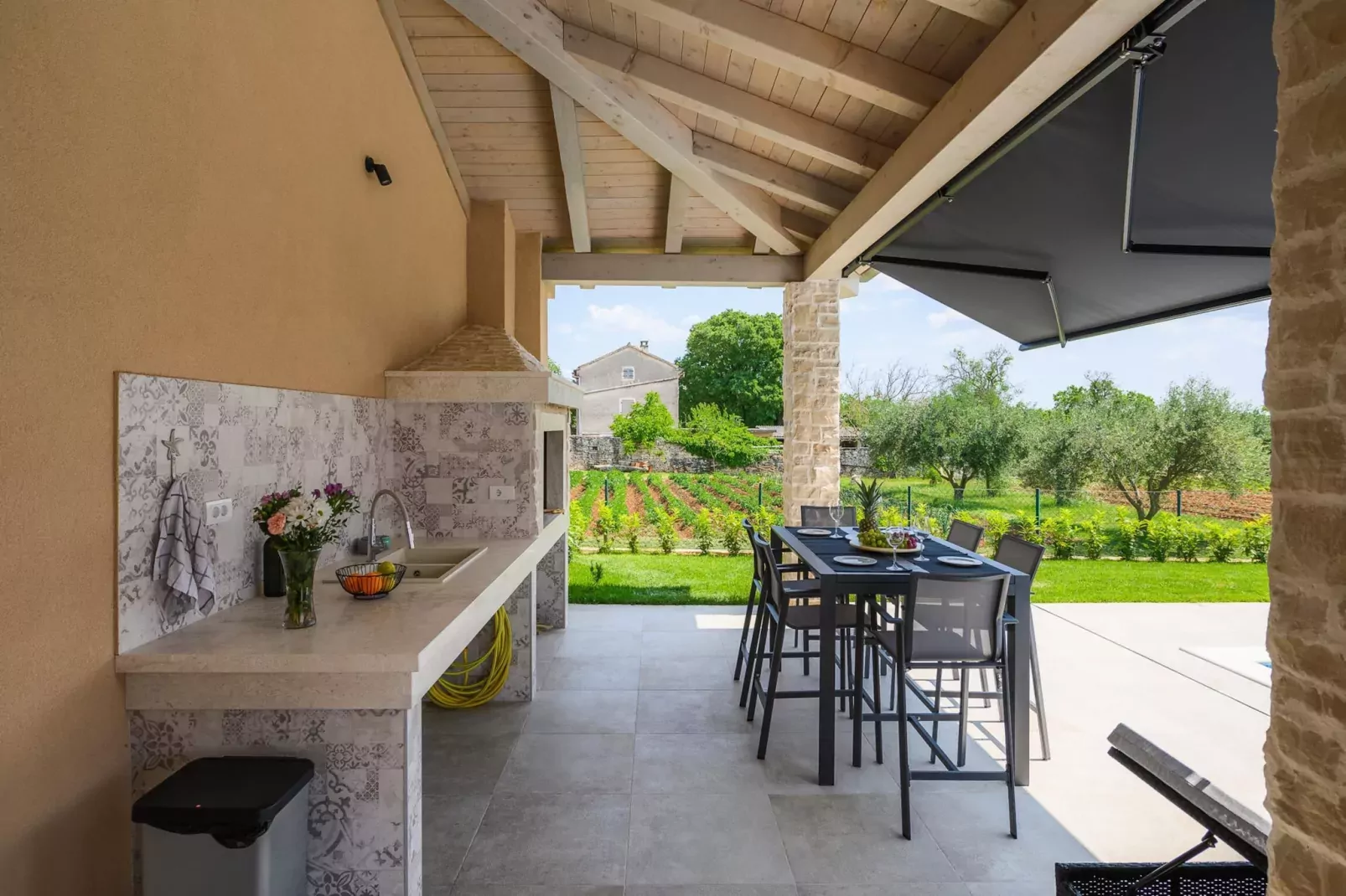 Villa Istra Maruzini-Terrassenbalkon
