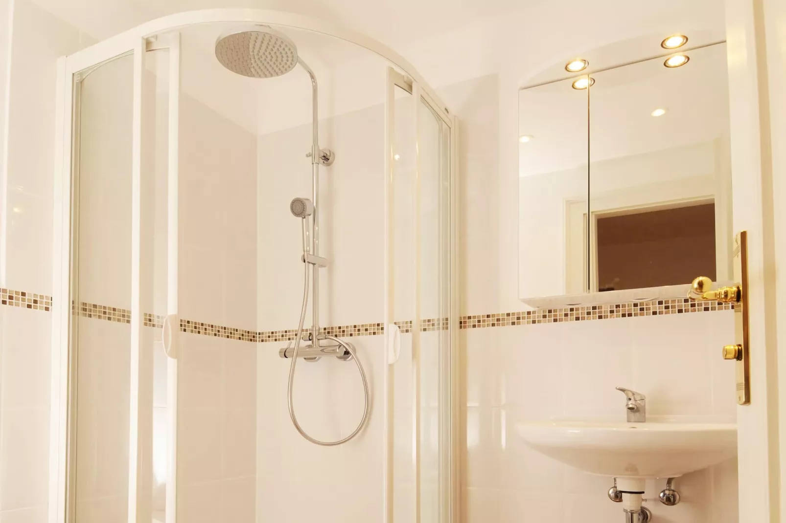 Gutshaus Zicker -Wohnung 3-Badezimmer