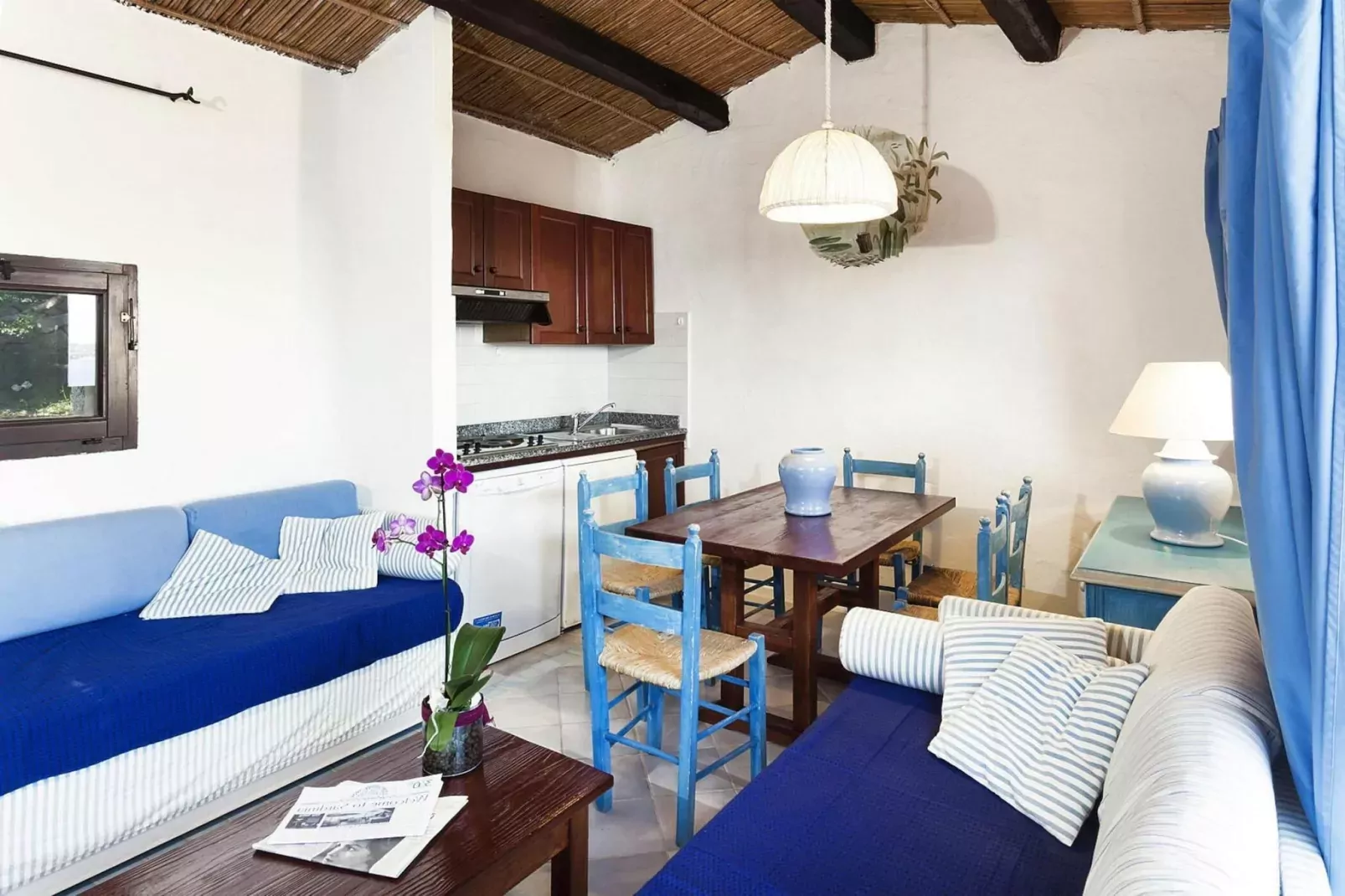 Holiday residence I Cormorani, Baja Sardinia-50 qm-Salon