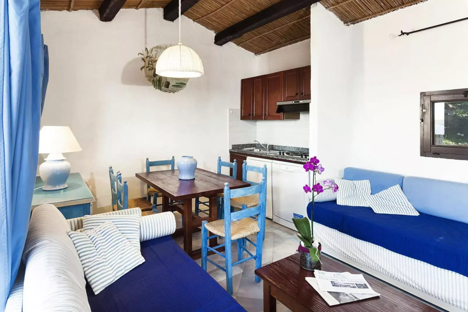 Holiday residence I Cormorani, Baja Sardinia-50 qm-Salon