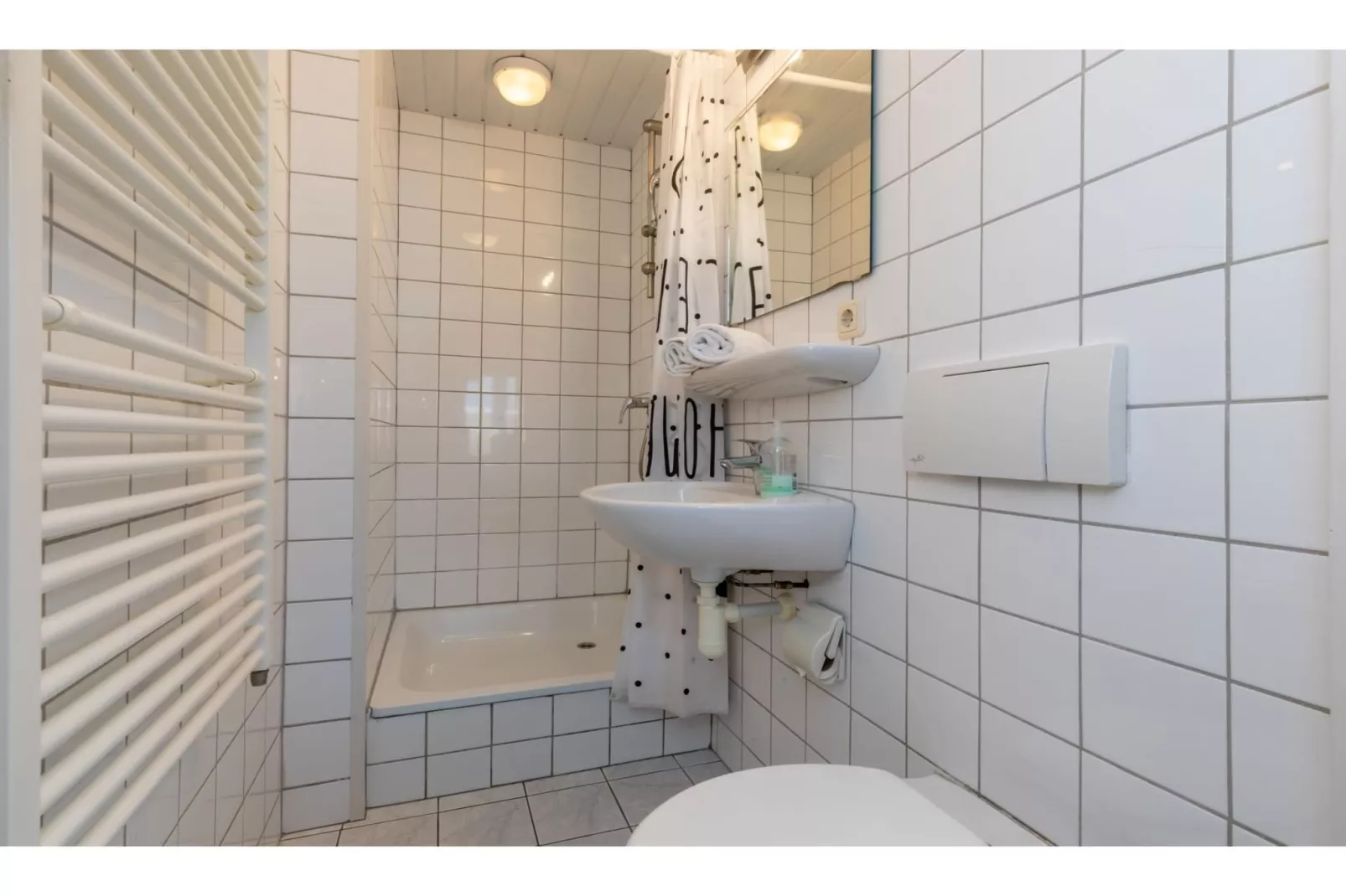 Studio - Zuidstraat 113-Bathroom