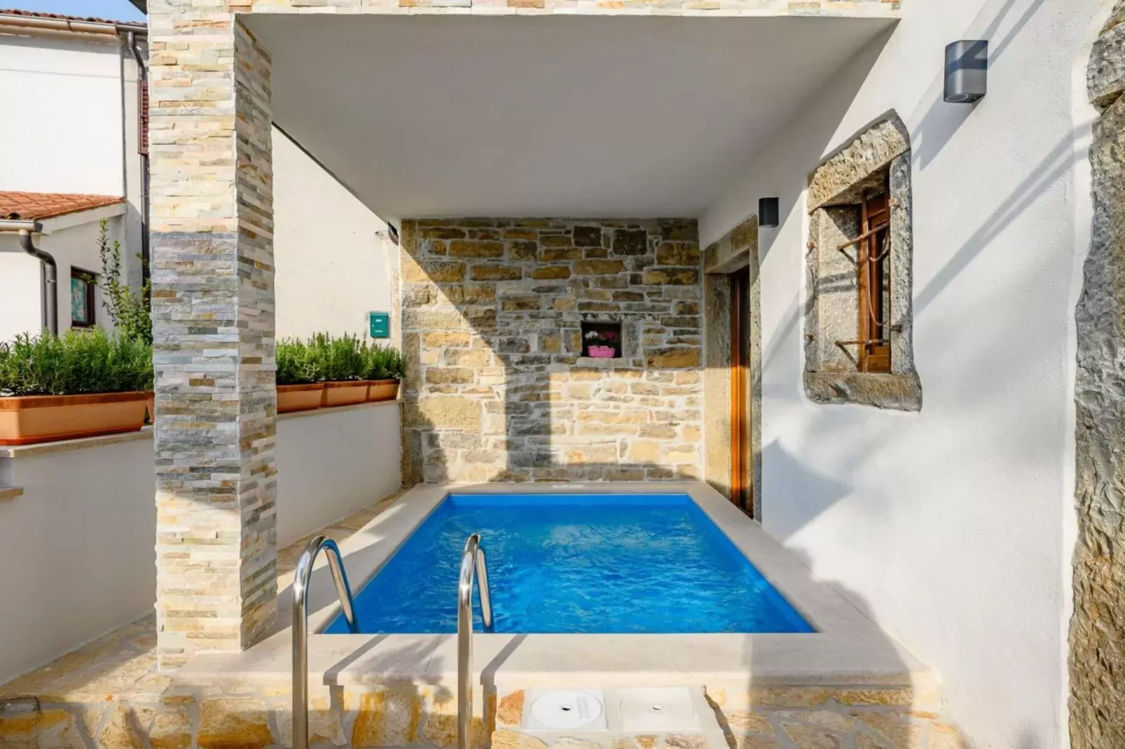 Casa Piccola Leona-Schwimmbad