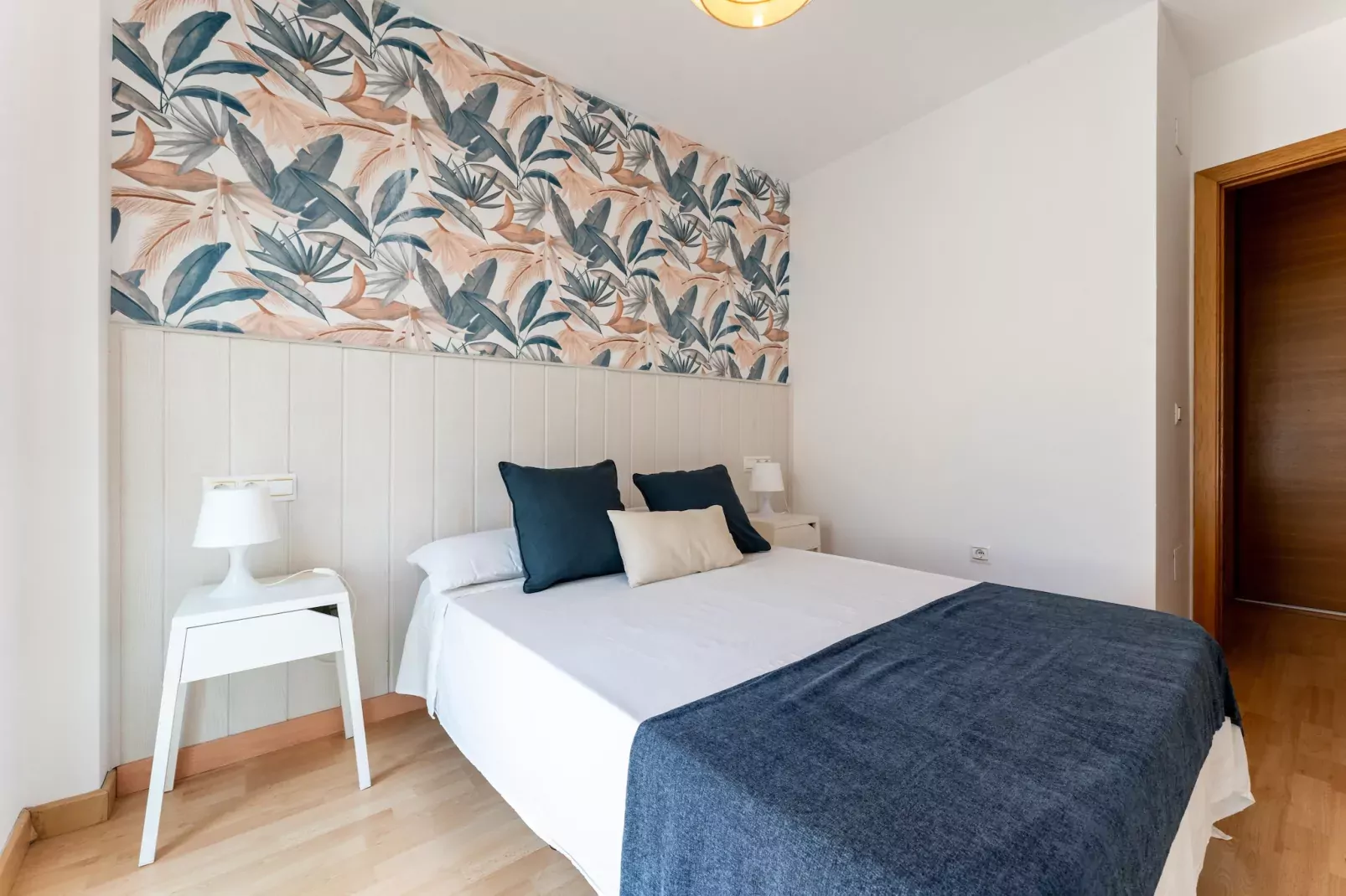 CT 252 - Faro's Malaga Citylights - Amazing Roof Terrace-Bedroom