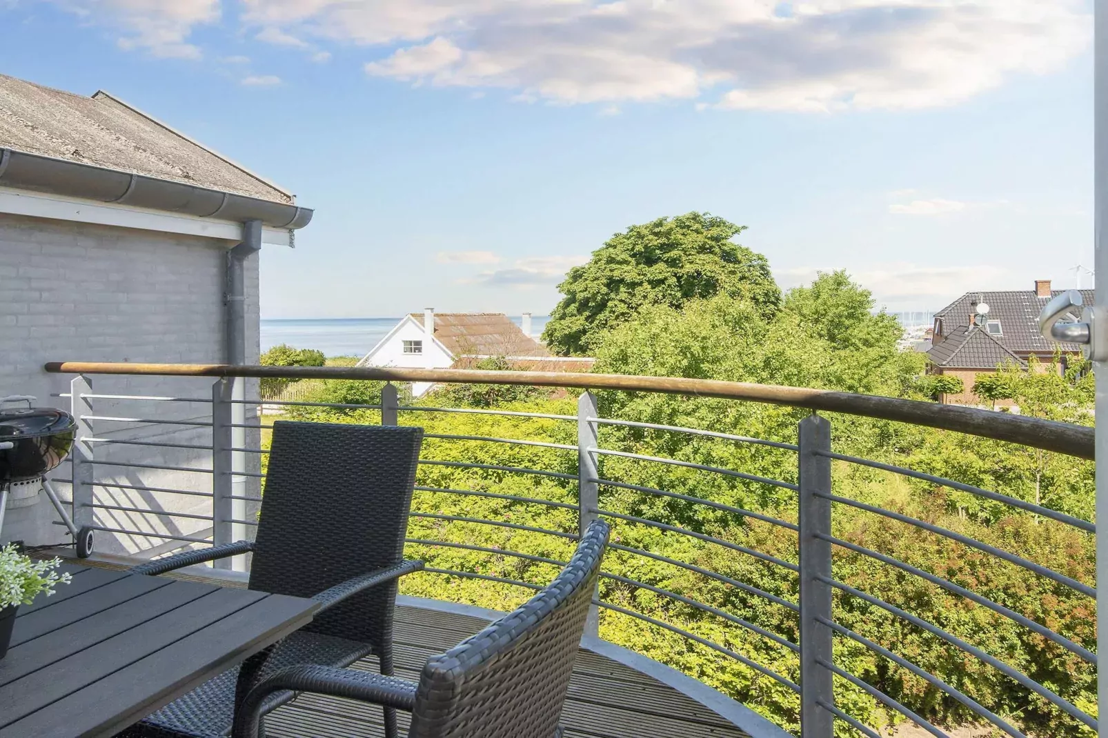 3 room,1 st floor,penthouse-Innen