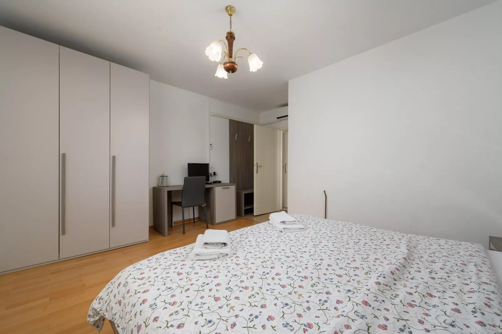 Apartment Inteuro Porec-Bedroom