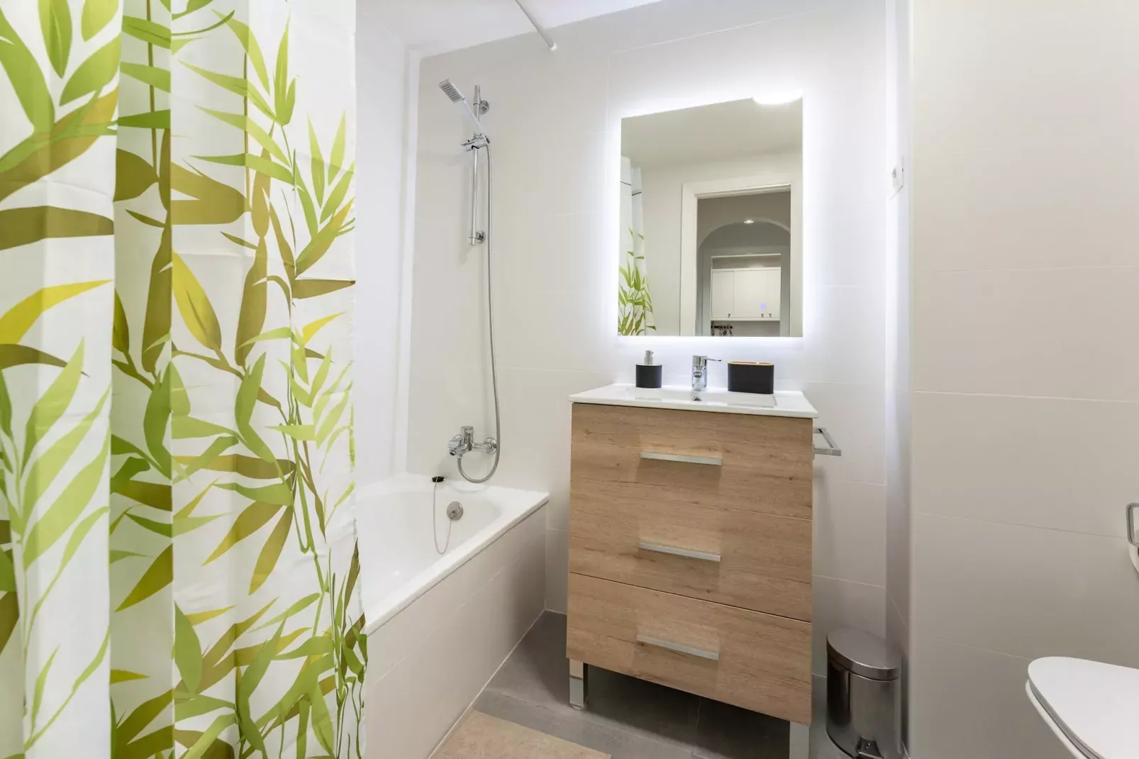 CT 245 - Faro's Arroyo de la Miel Apartment - Cuddly Nest for 2-Badezimmer