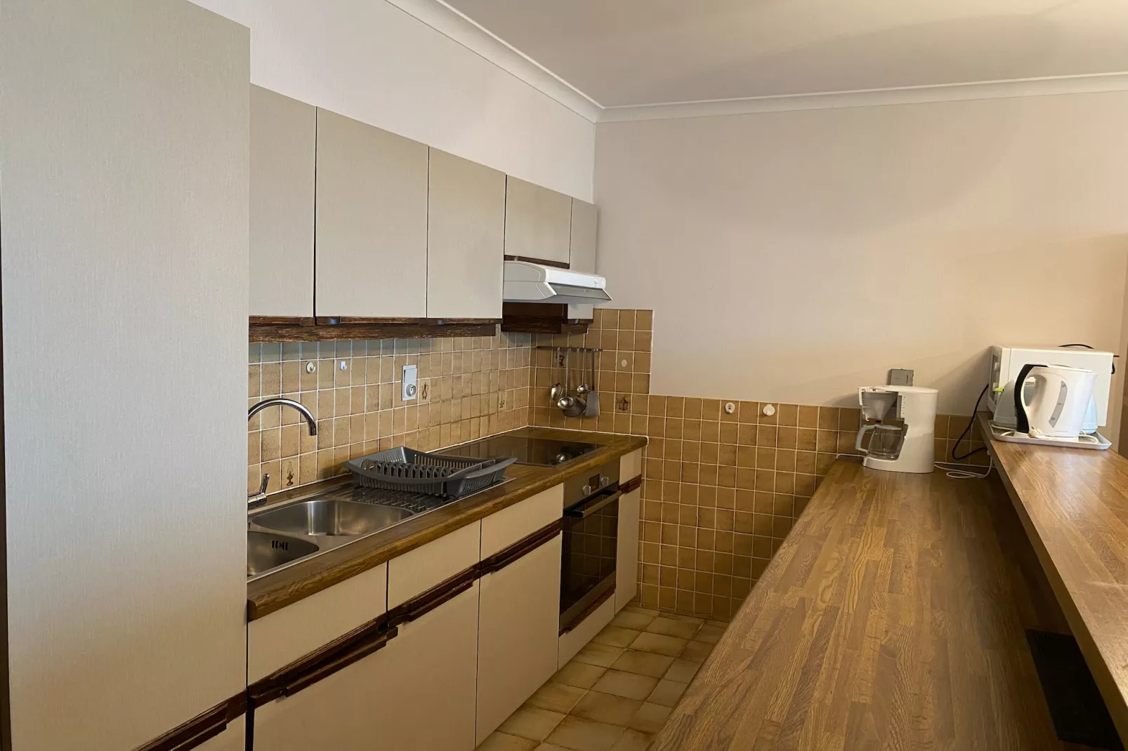 SUNFLOWER 203-Kitchen