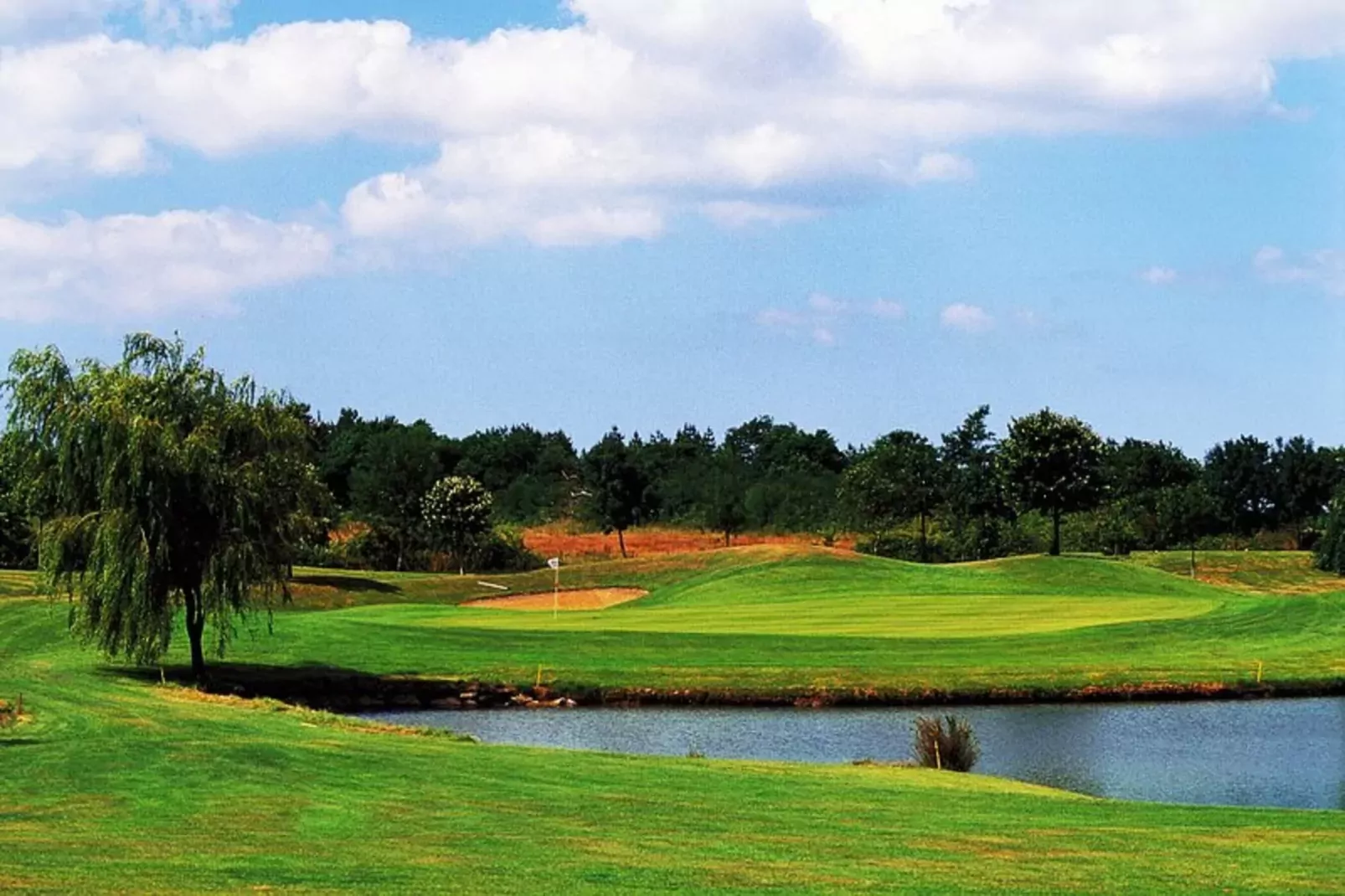 Domaine de Fontenelles 2-Areas summer 1km