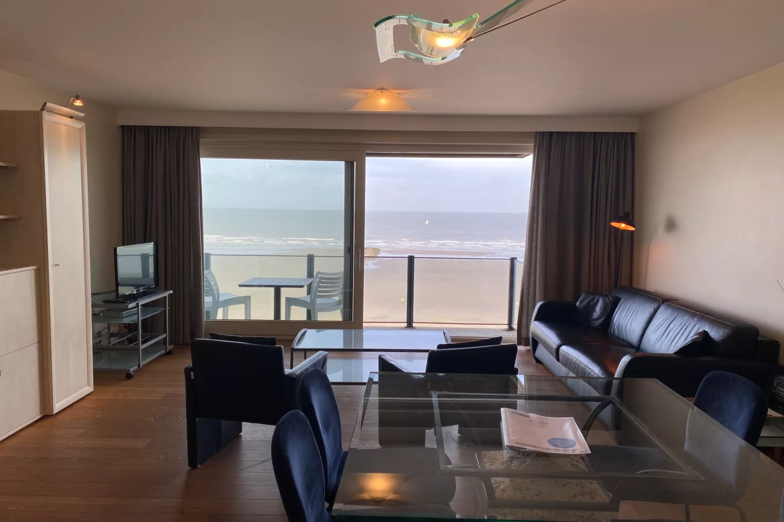 CASINO AB A0803GAR-Living room