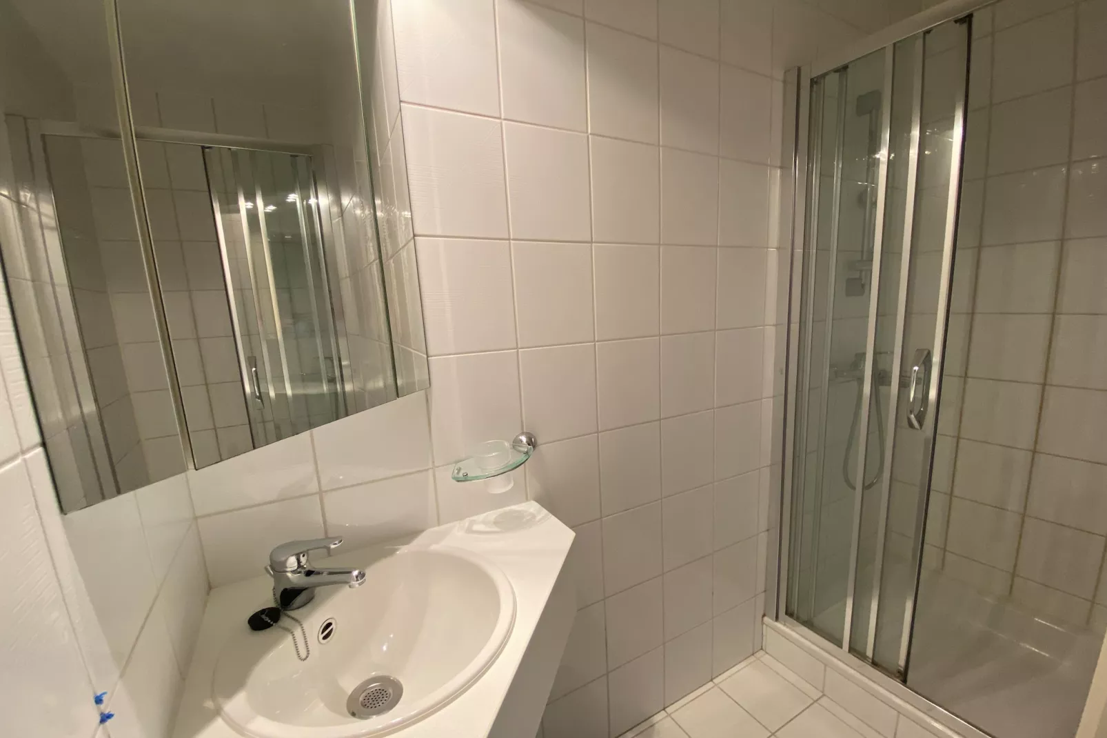CASINO AB A0803GAR-Bathroom