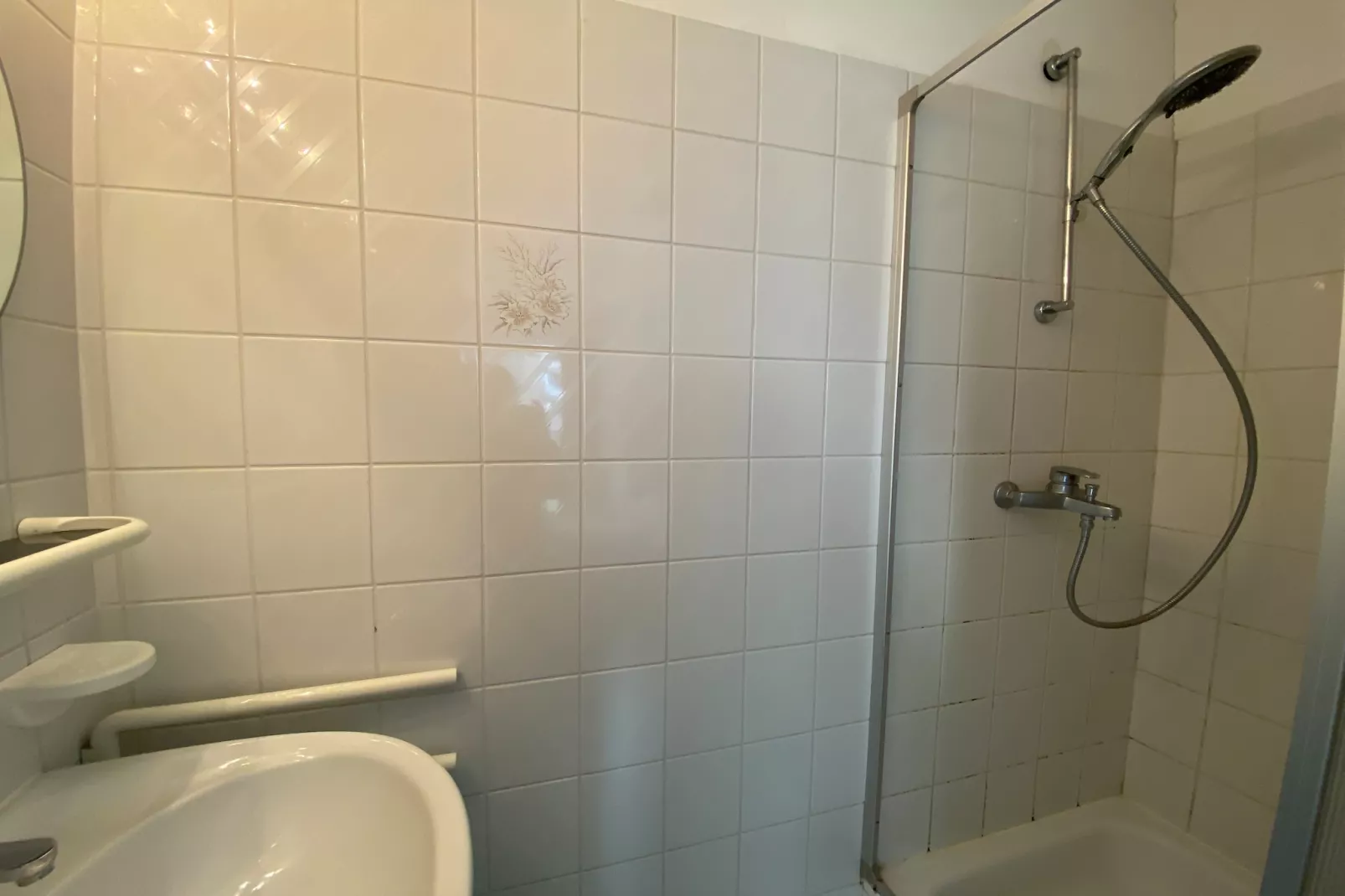 DEN OEVER II 201-Bathroom