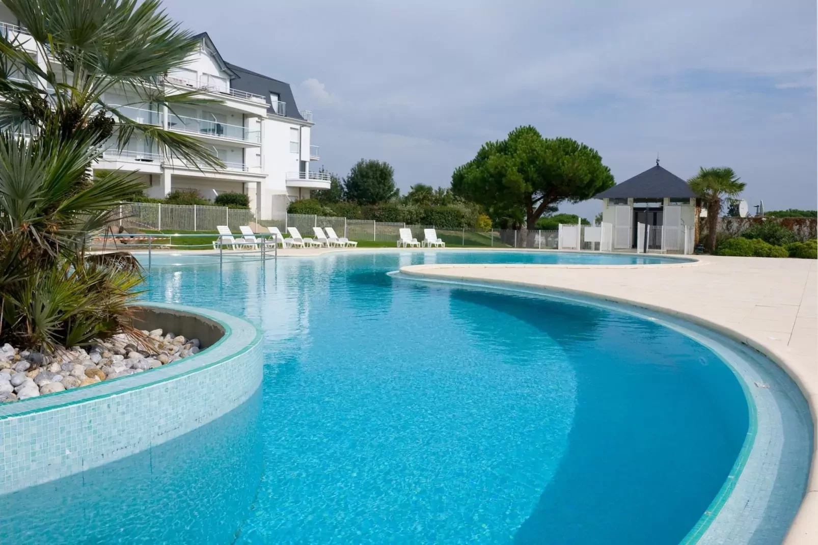 Le Domaine de Fontenelles 7-Pool