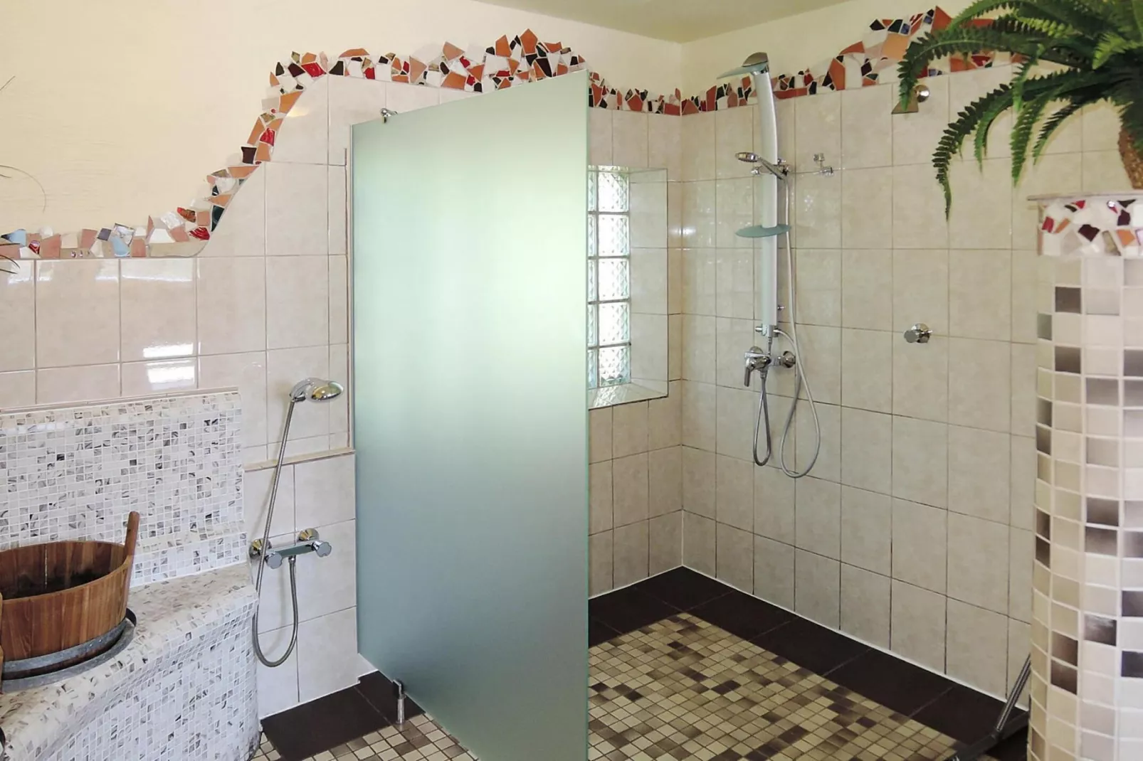 Ferienhaus Spatz 1-2 Pers-Bathroom